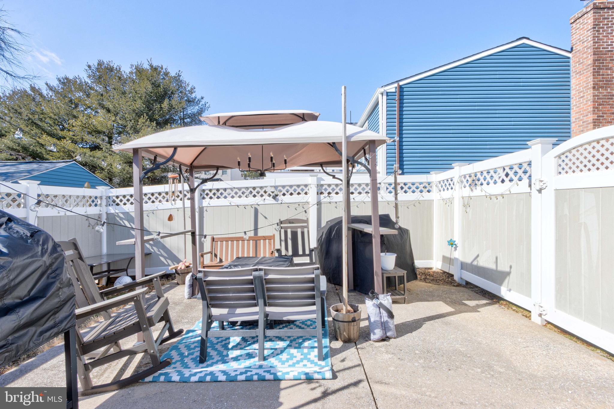 AUTUMN RIDGE - Residential