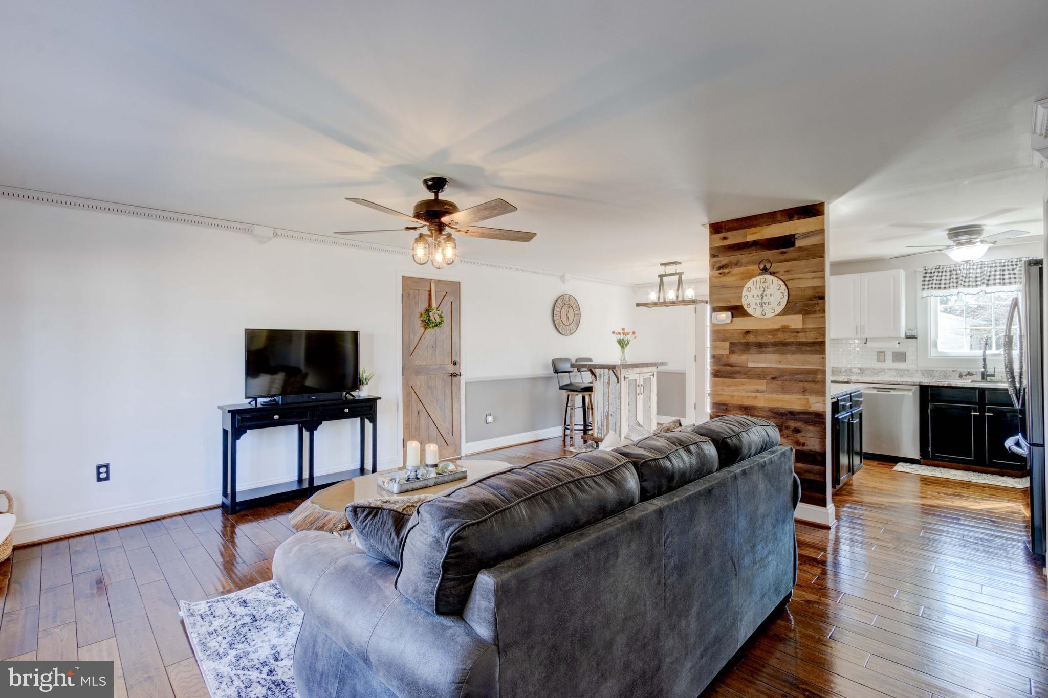 AUTUMN RIDGE - Residential