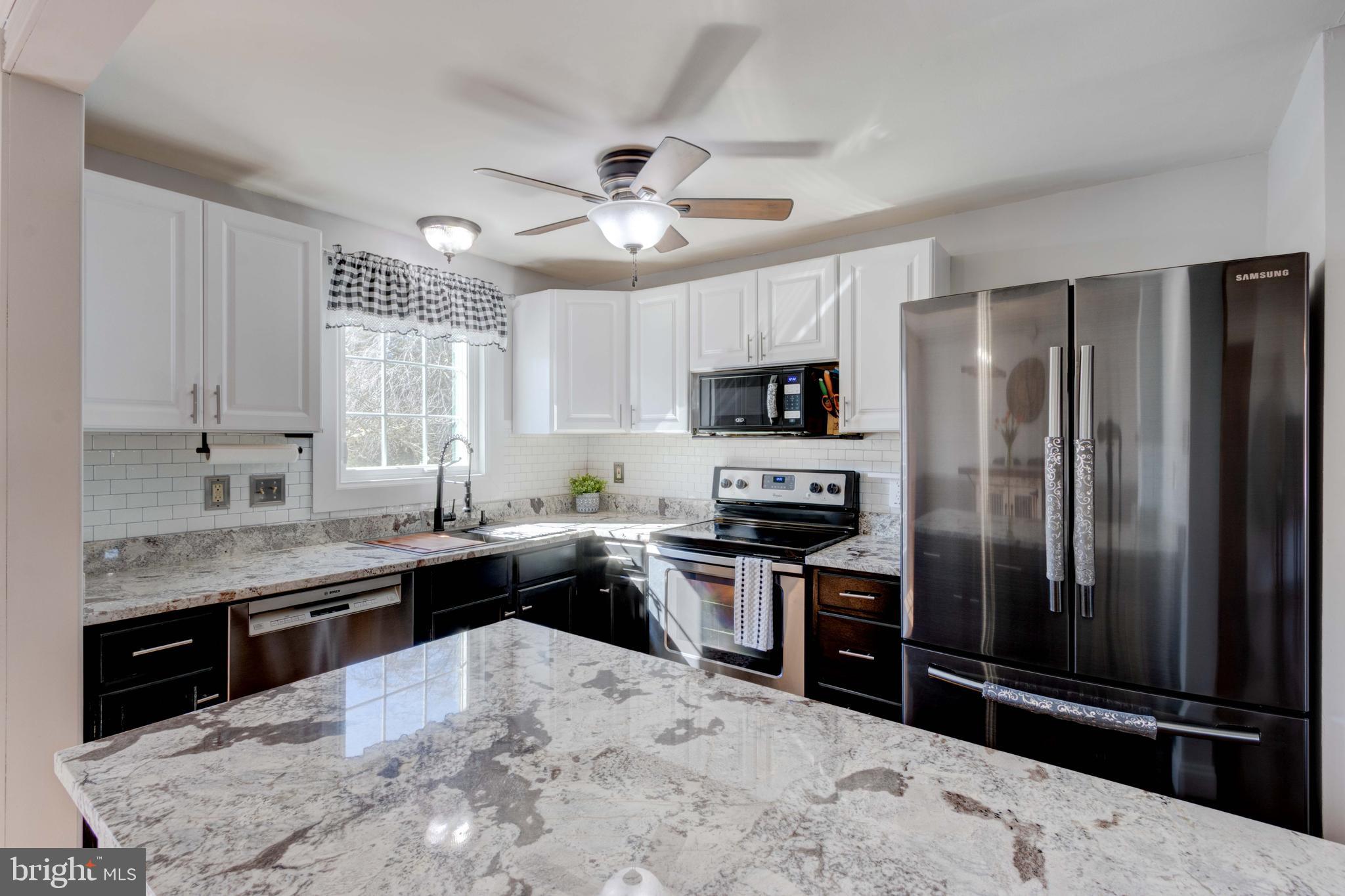 AUTUMN RIDGE - Residential