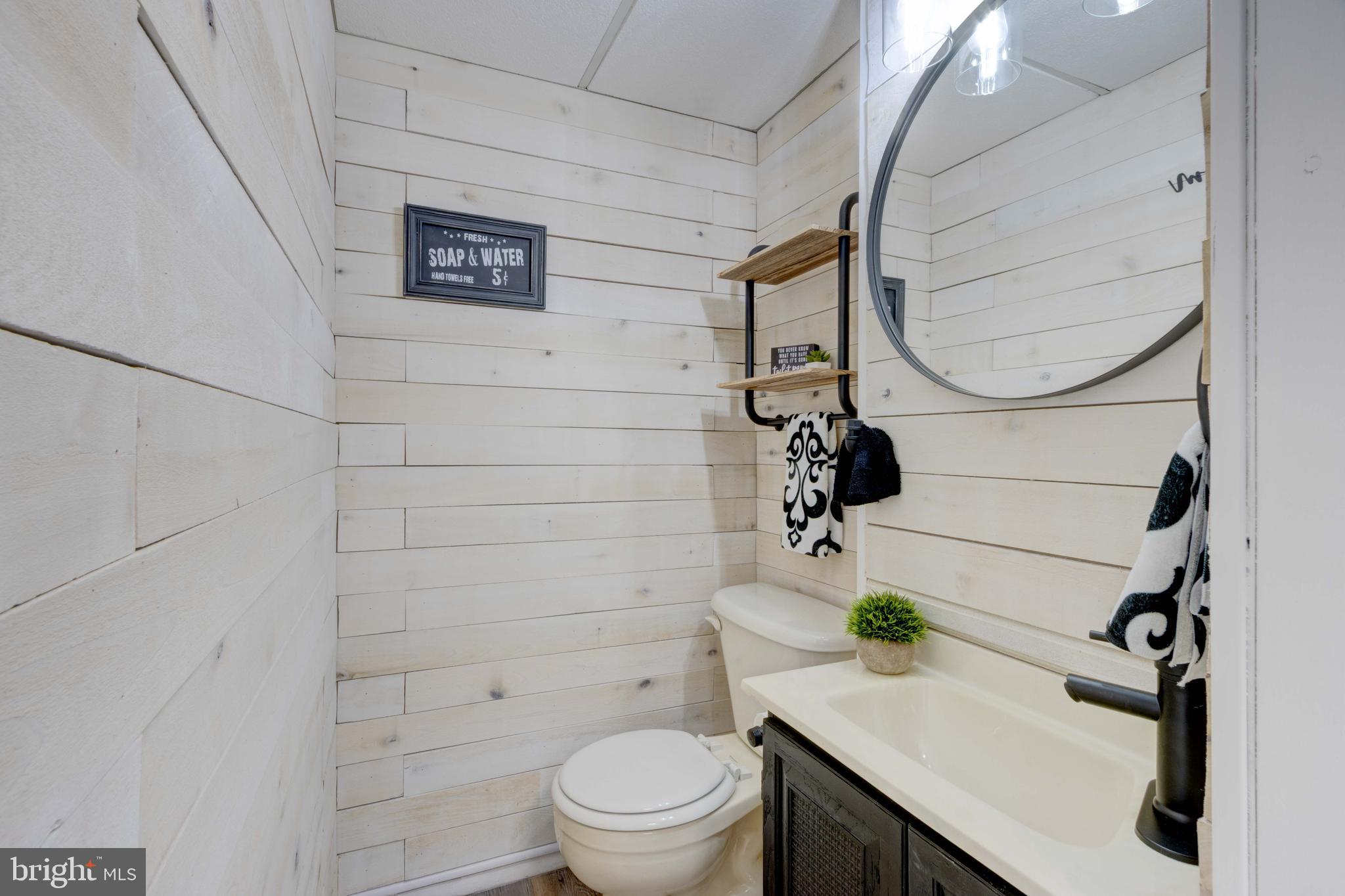 AUTUMN RIDGE - Residential