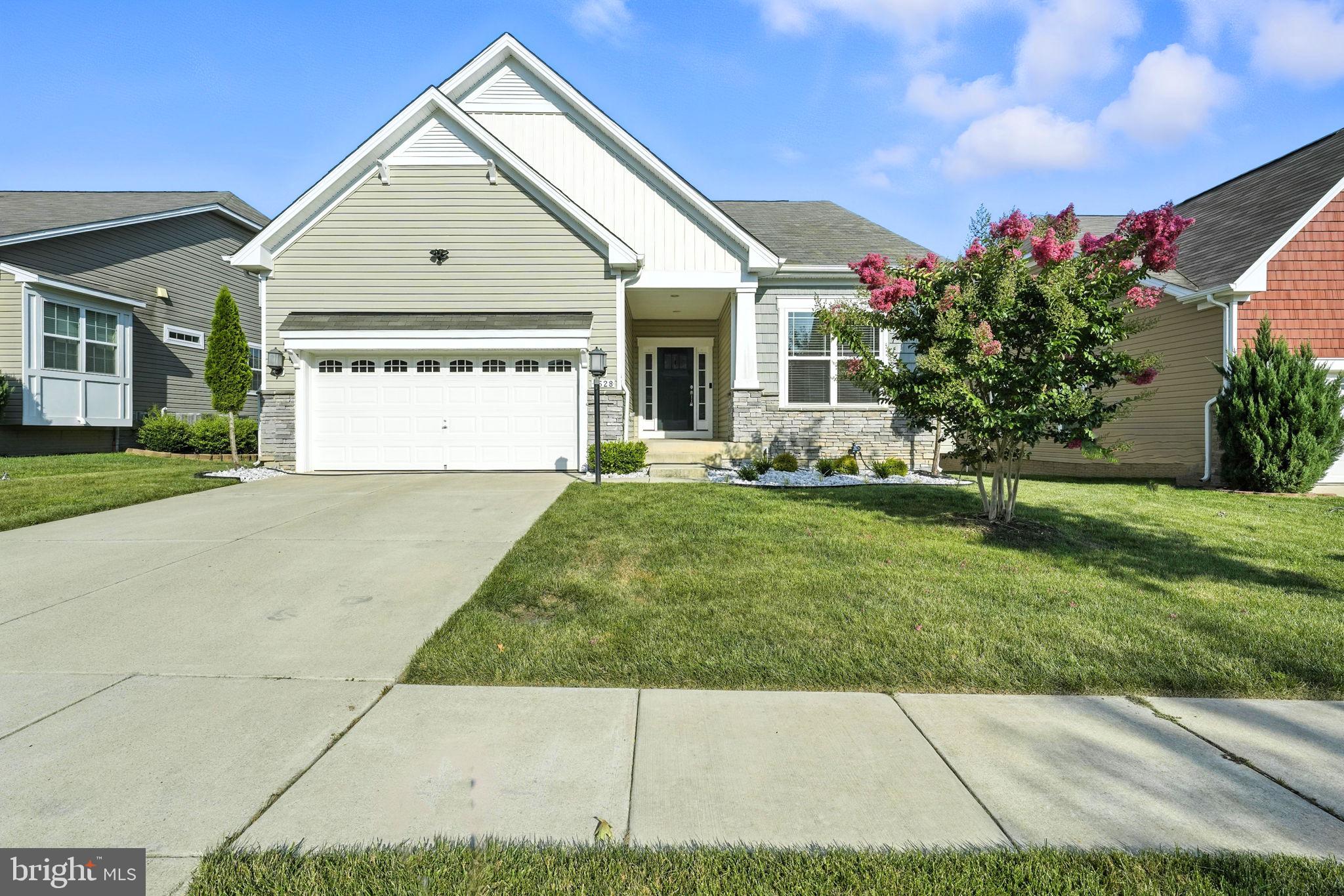 5528 OLD COLONY COURT