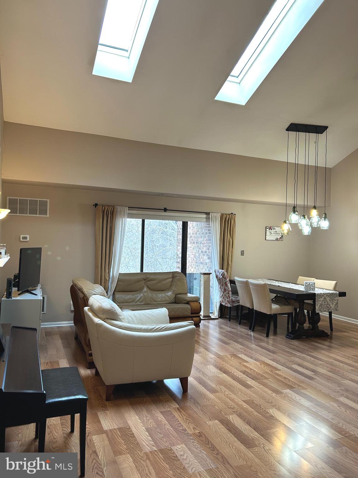 CHESTERBROOK - Residential