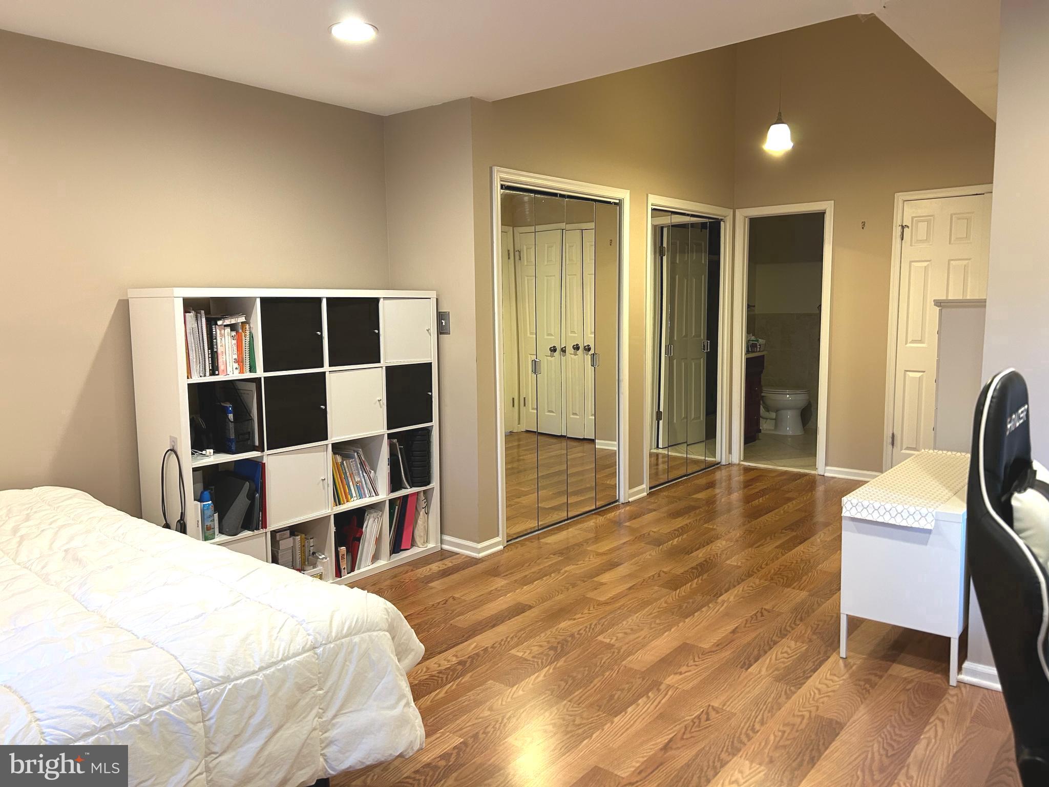 CHESTERBROOK - Residential