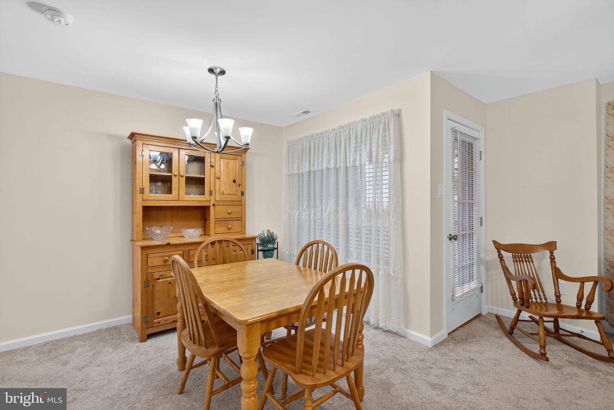 CROWN POINT - Residential Lease