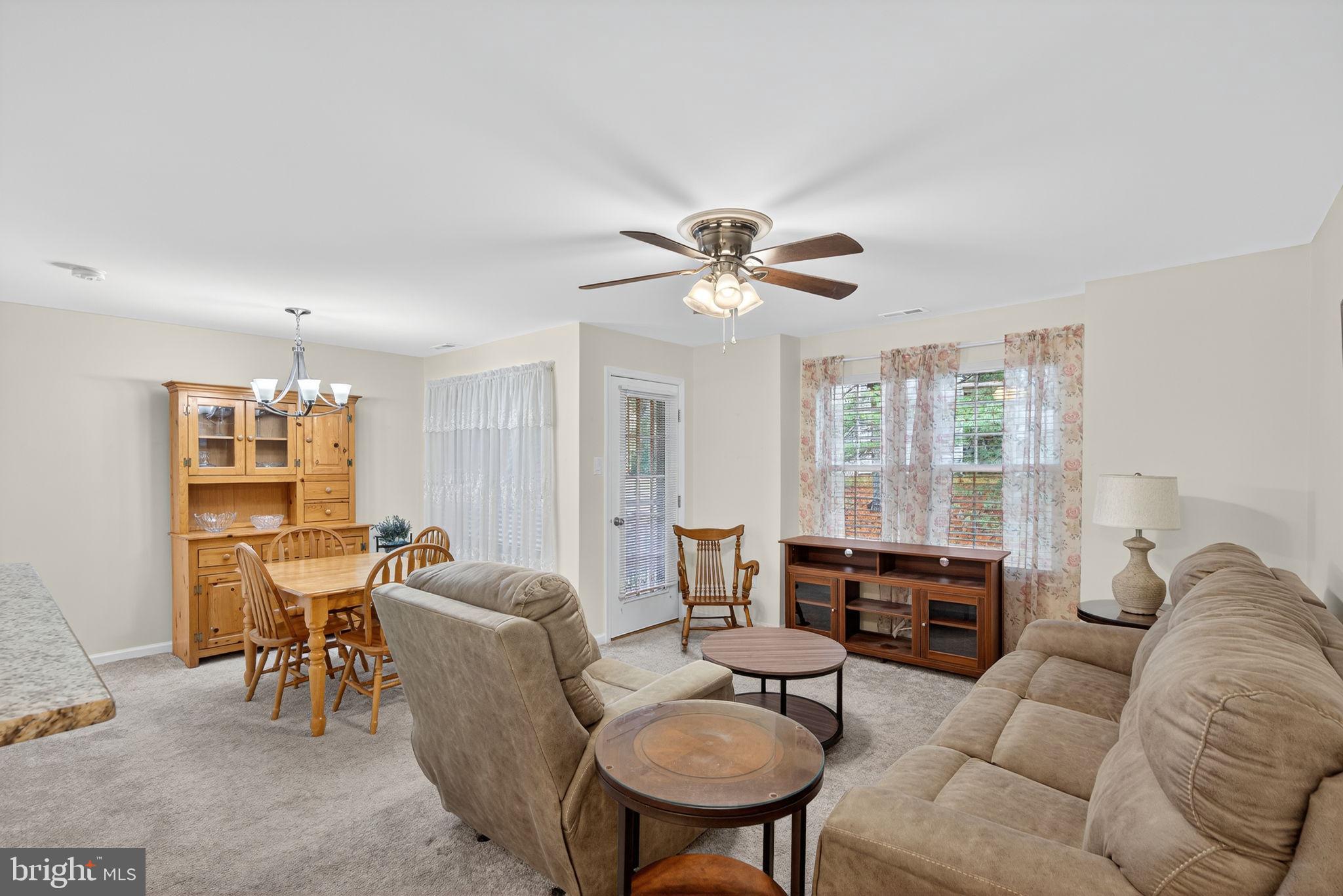 CROWN POINT - Residential Lease