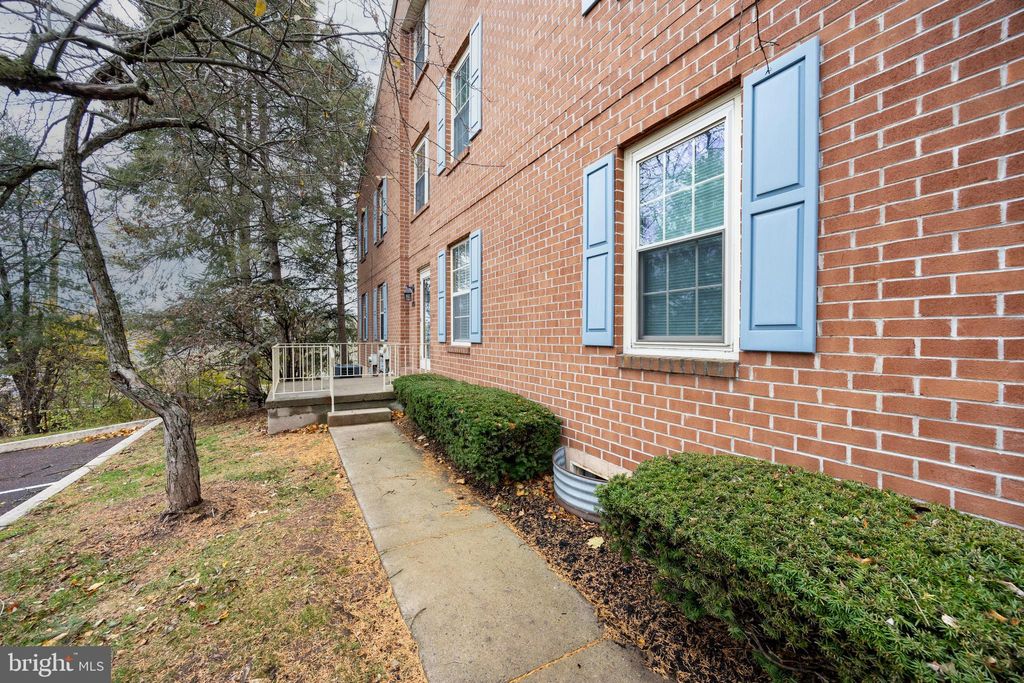 Photo of 700 Farmington Avenue #40, POTTSTOWN, PA 19464 (MLS # PAMC2158322)