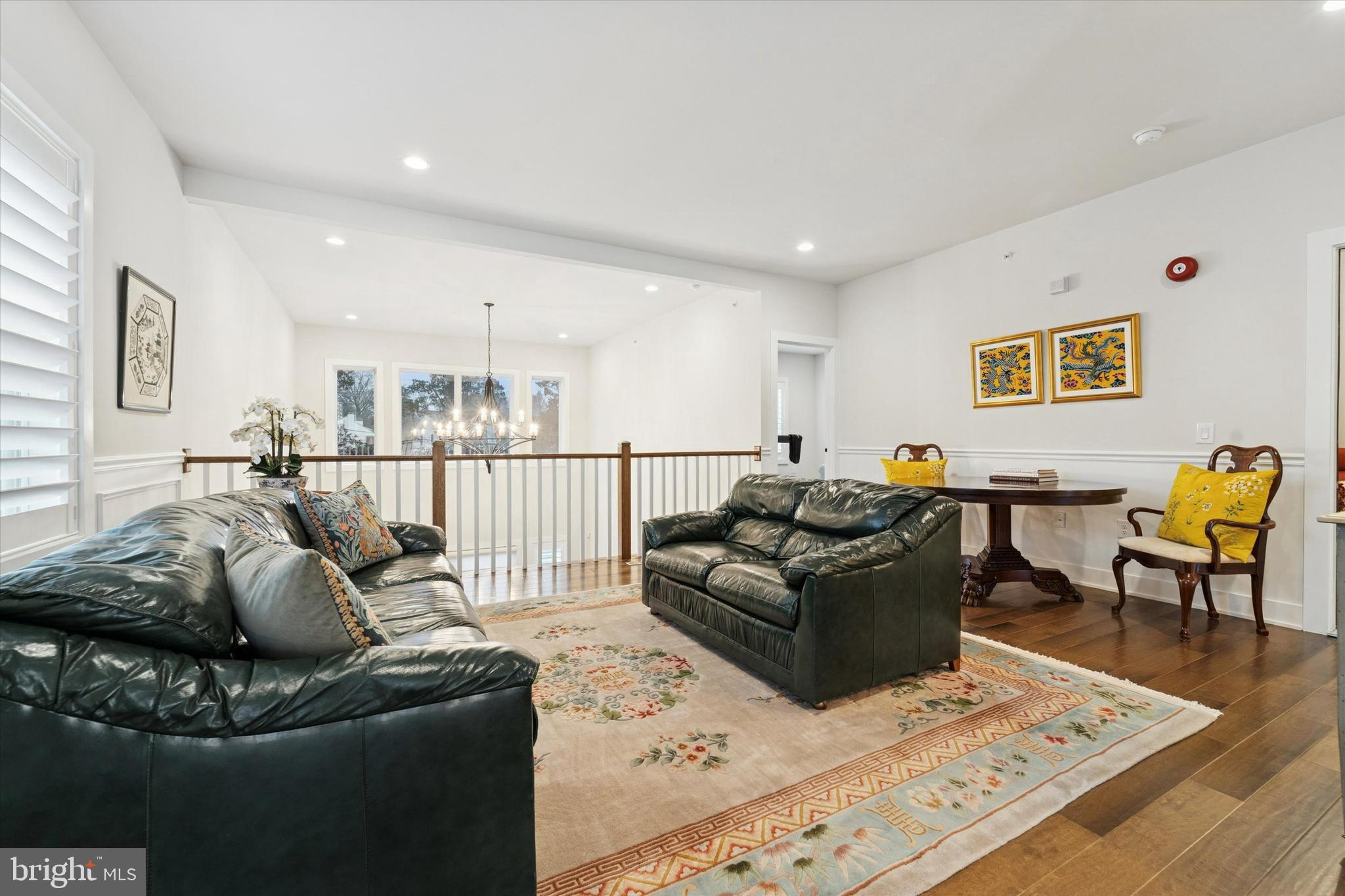 CREEKSIDE AT BLUE BELL - Residential