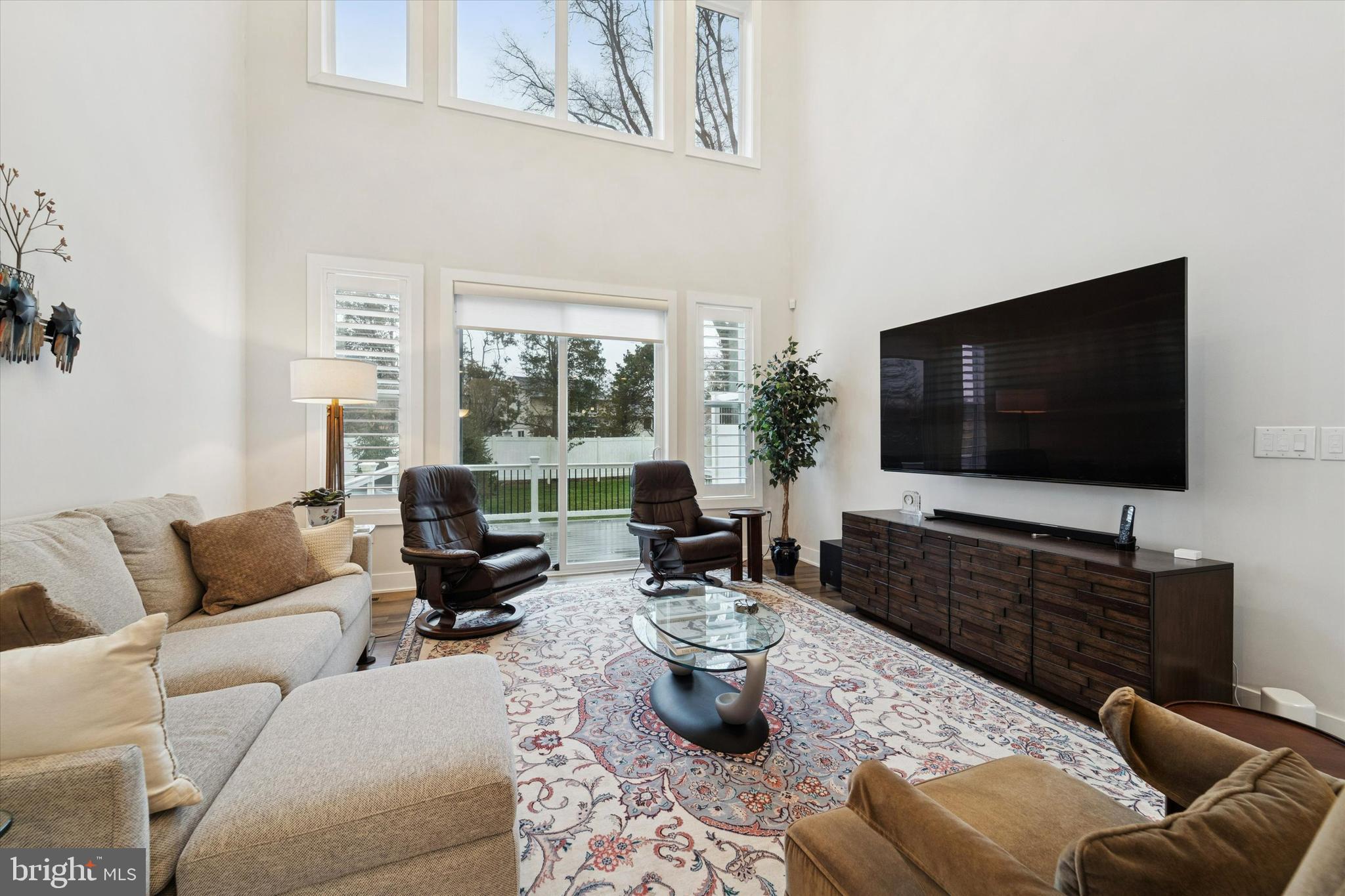 CREEKSIDE AT BLUE BELL - Residential