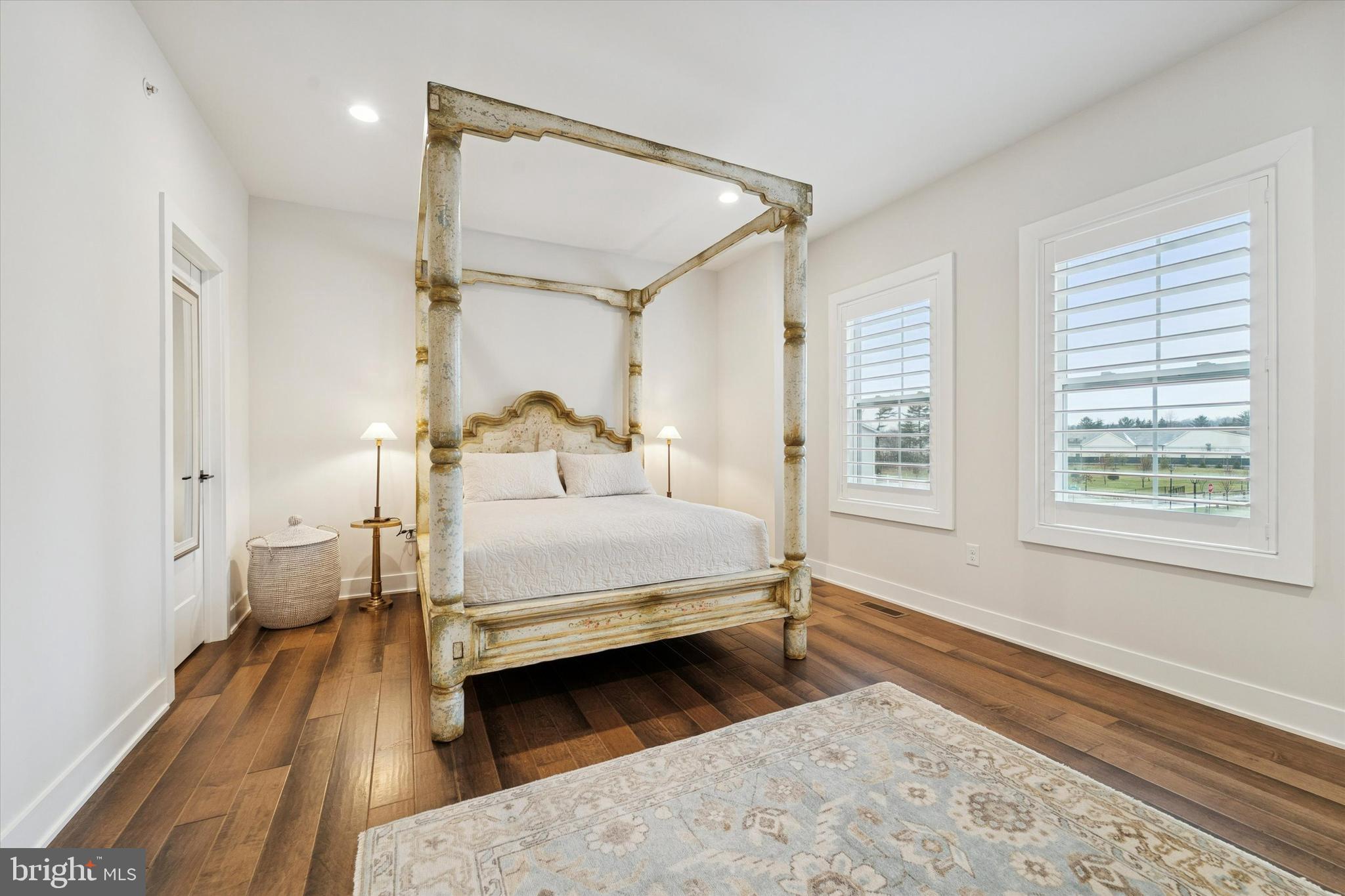 CREEKSIDE AT BLUE BELL - Residential