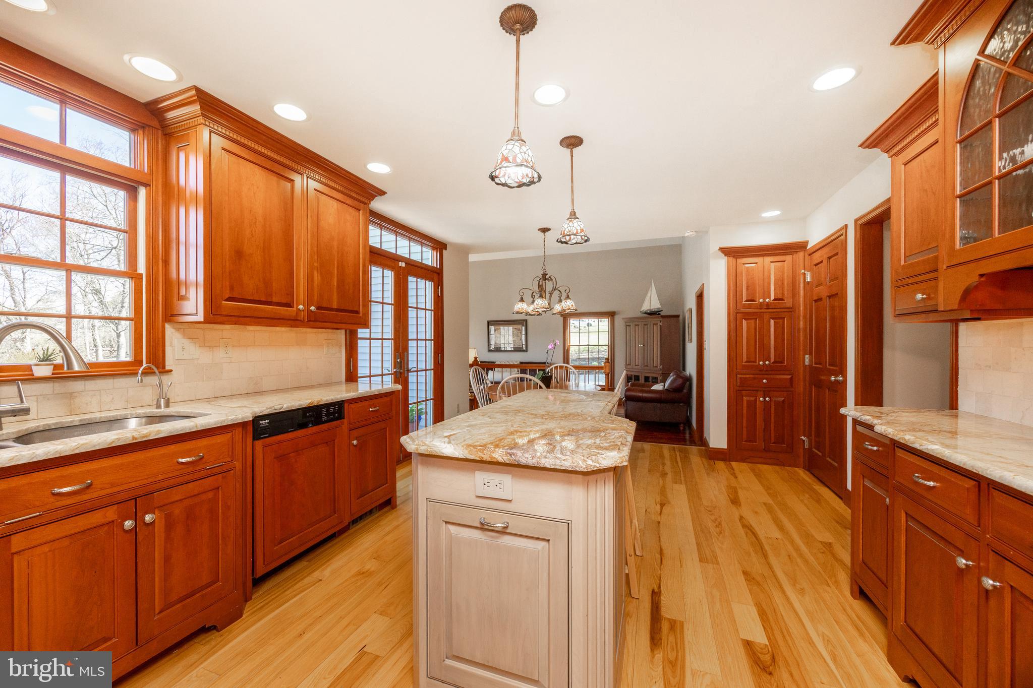 BLACK HORSE FARMS - Residential