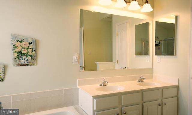 PINEY ORCHARD - Residential