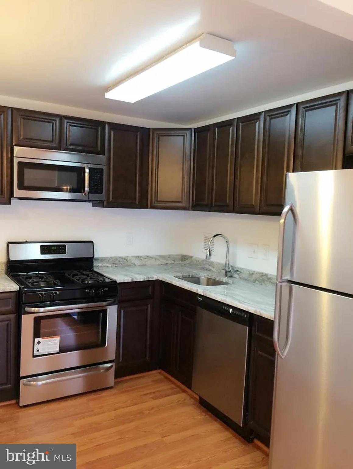6133 LEESBURG PIKE 301