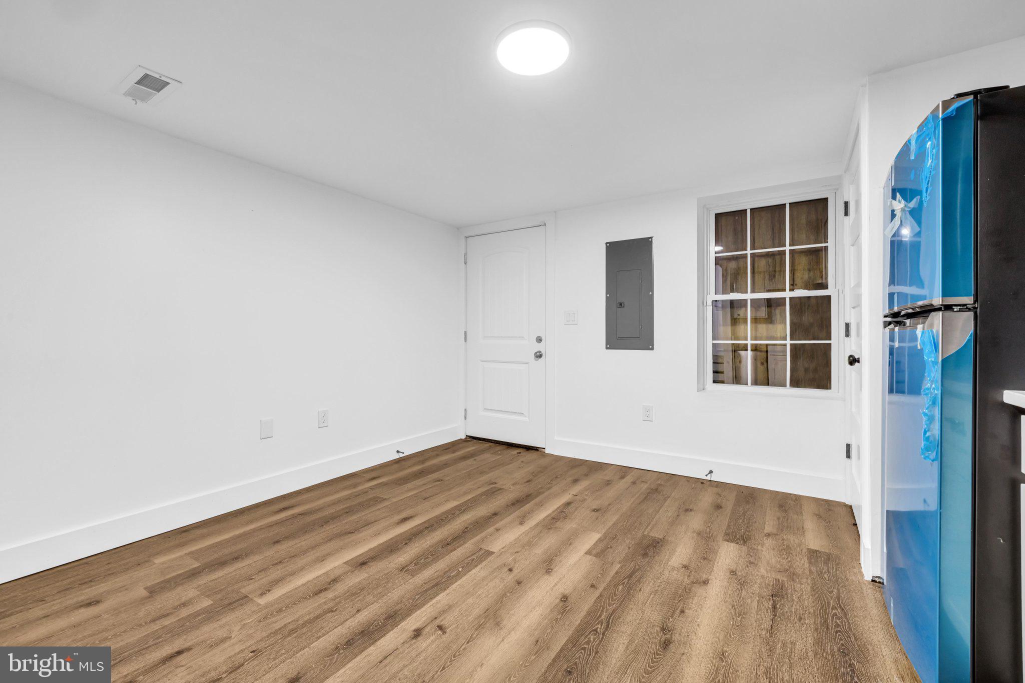 CHERRY HILL - Residential