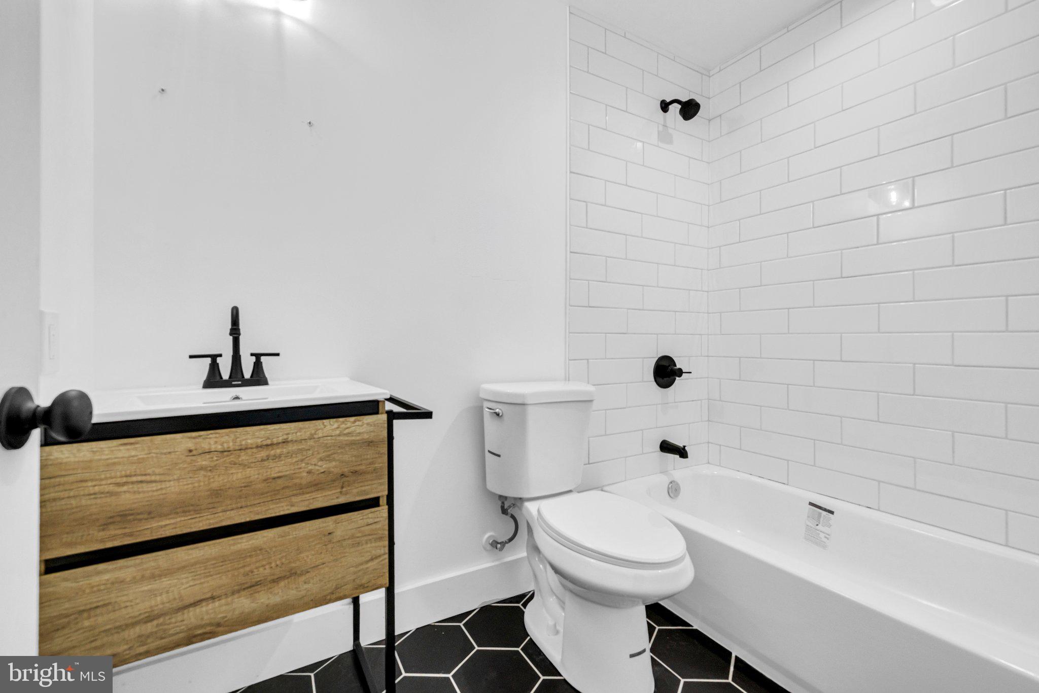 CHERRY HILL - Residential