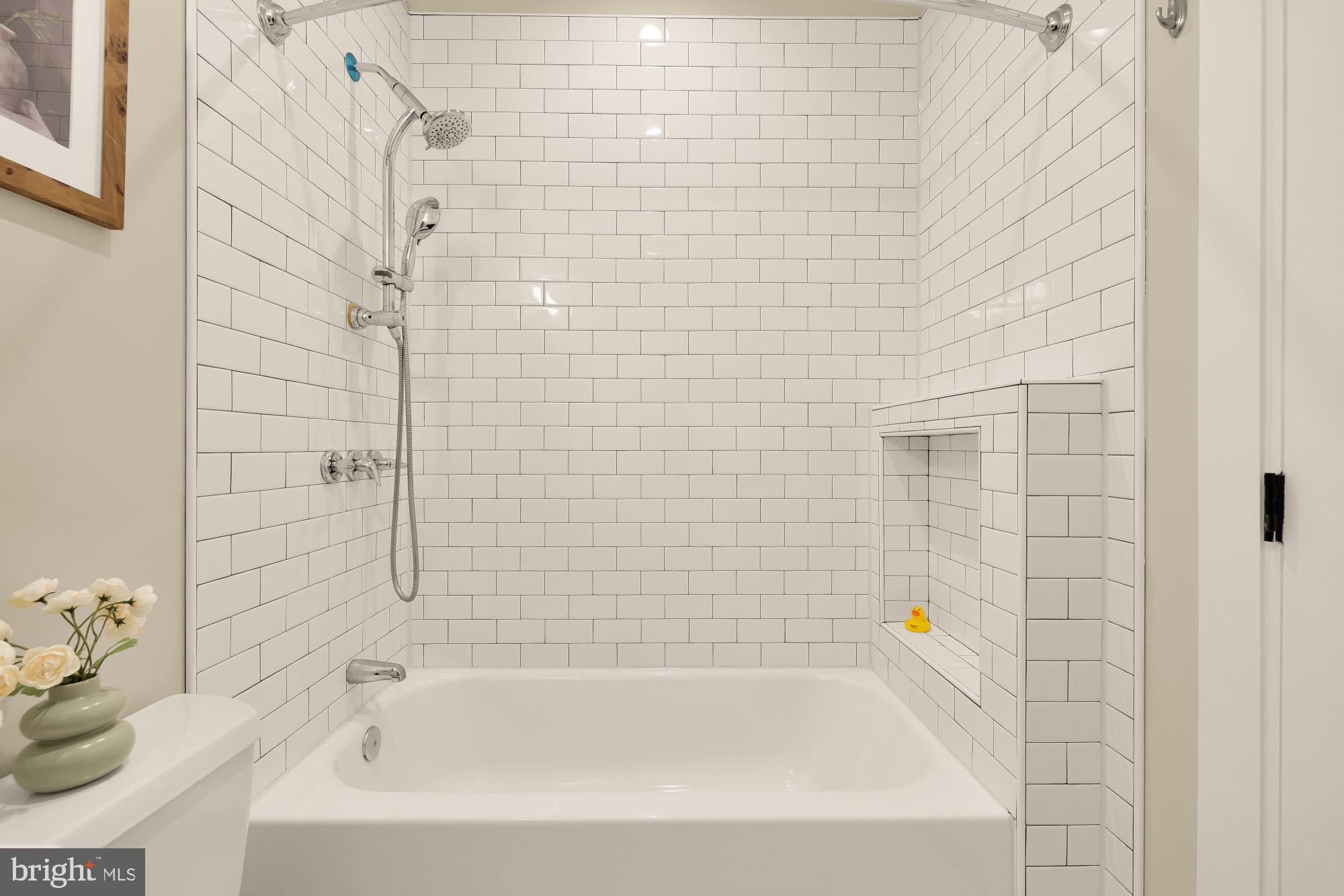 EDMONSTON - Residential