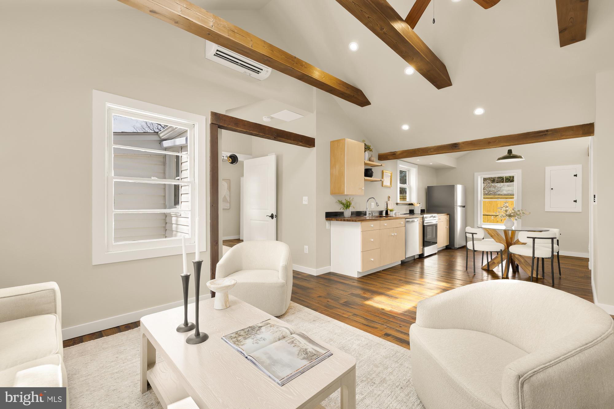 EDMONSTON - Residential