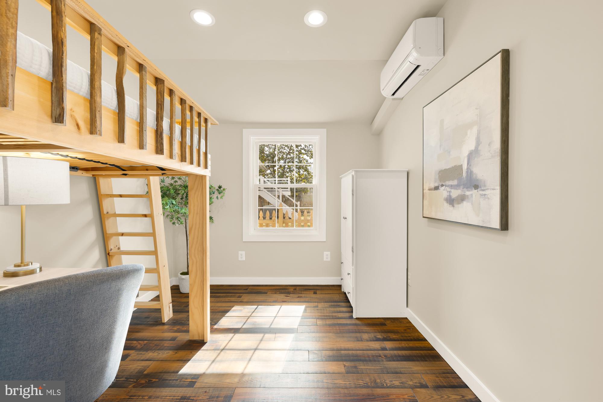 EDMONSTON - Residential