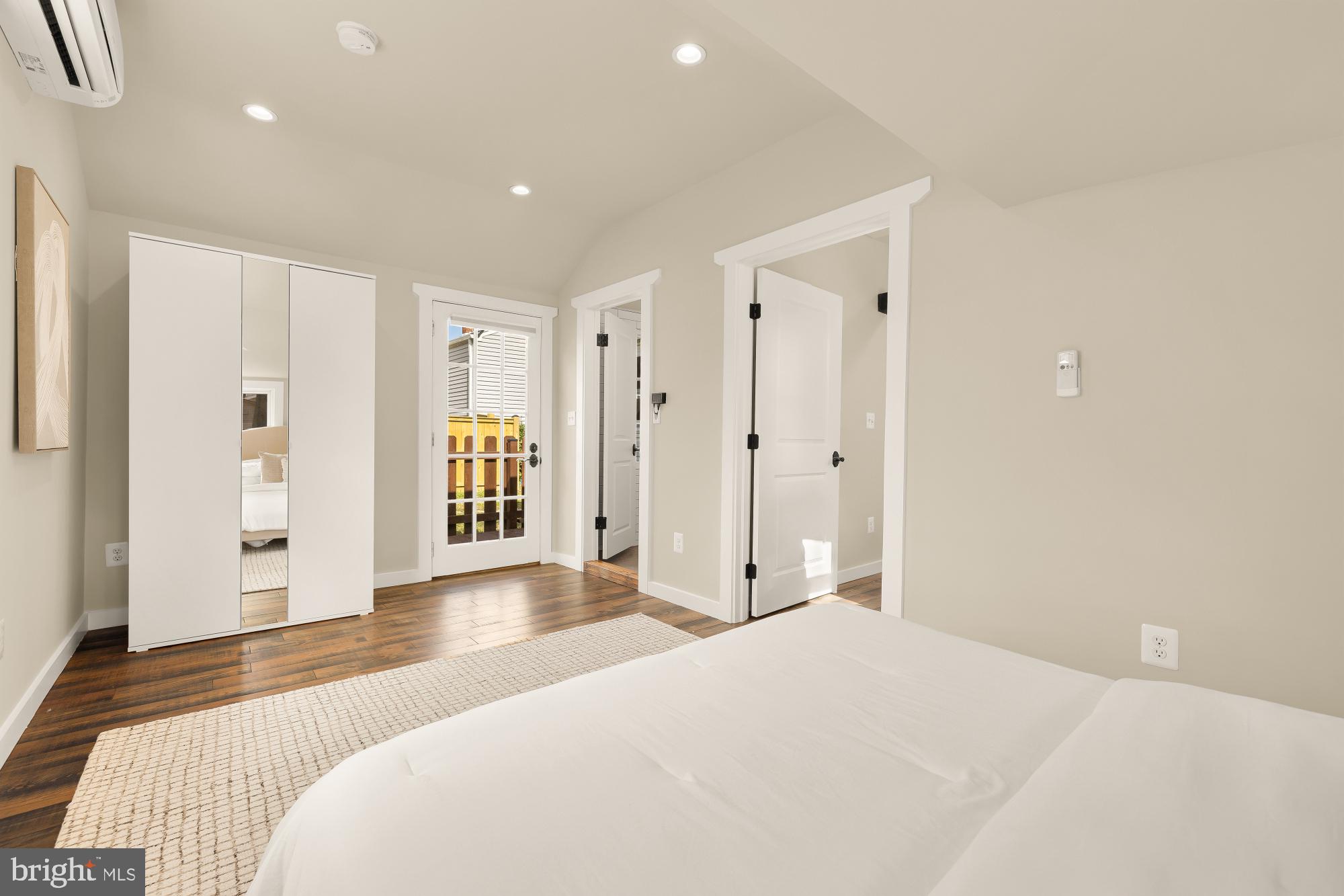 EDMONSTON - Residential