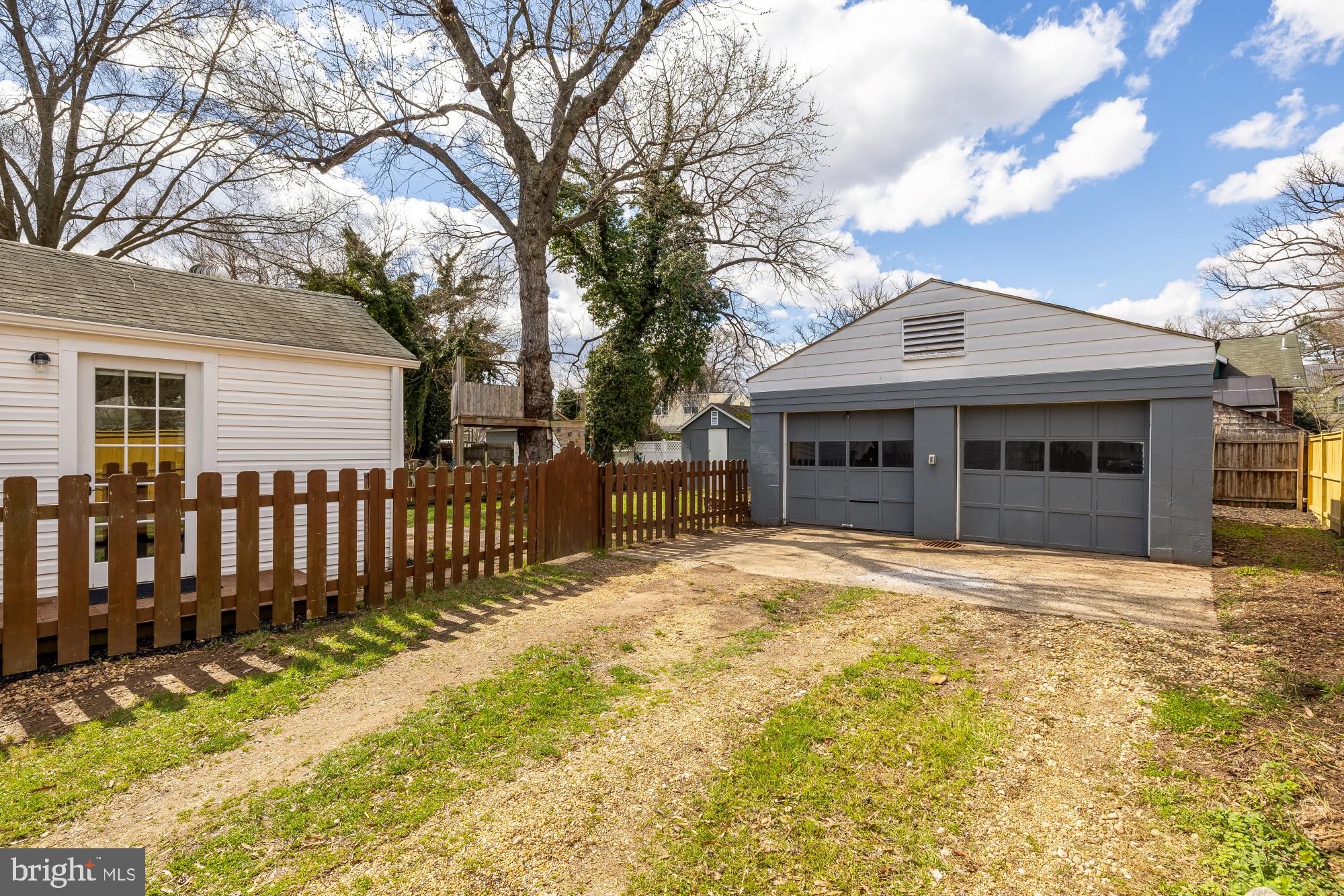 EDMONSTON - Residential