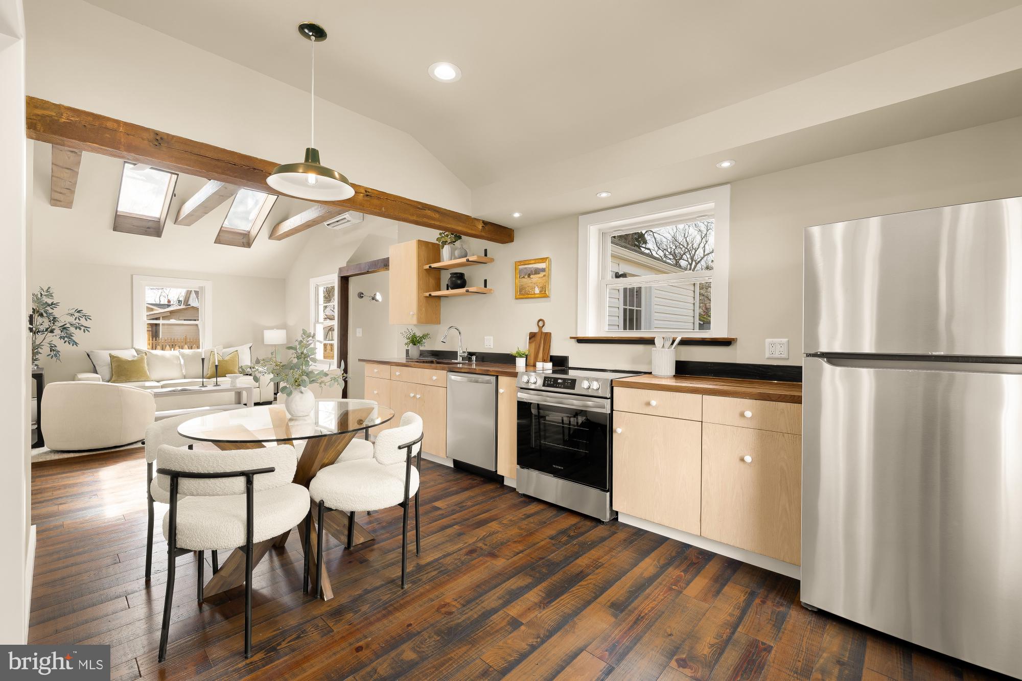 EDMONSTON - Residential