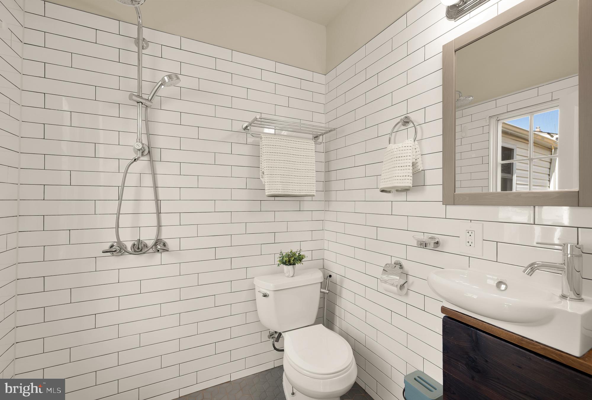 EDMONSTON - Residential