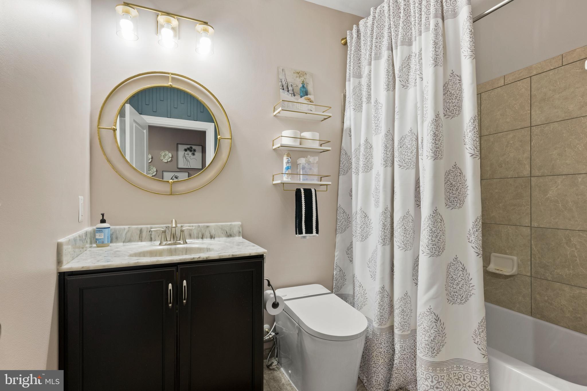 GREENLEIGH AT CROSSROADS - Residential