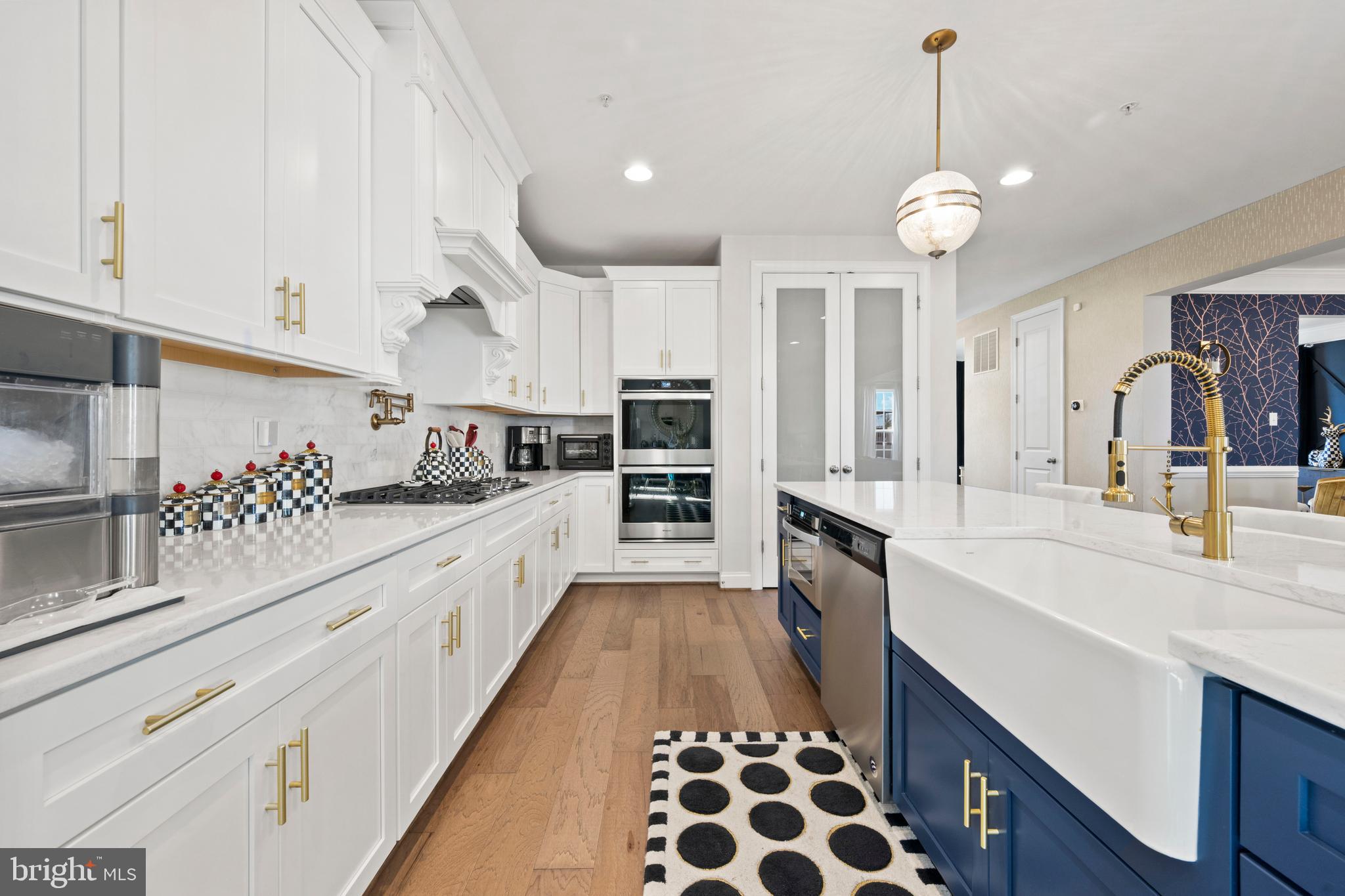 GREENLEIGH AT CROSSROADS - Residential