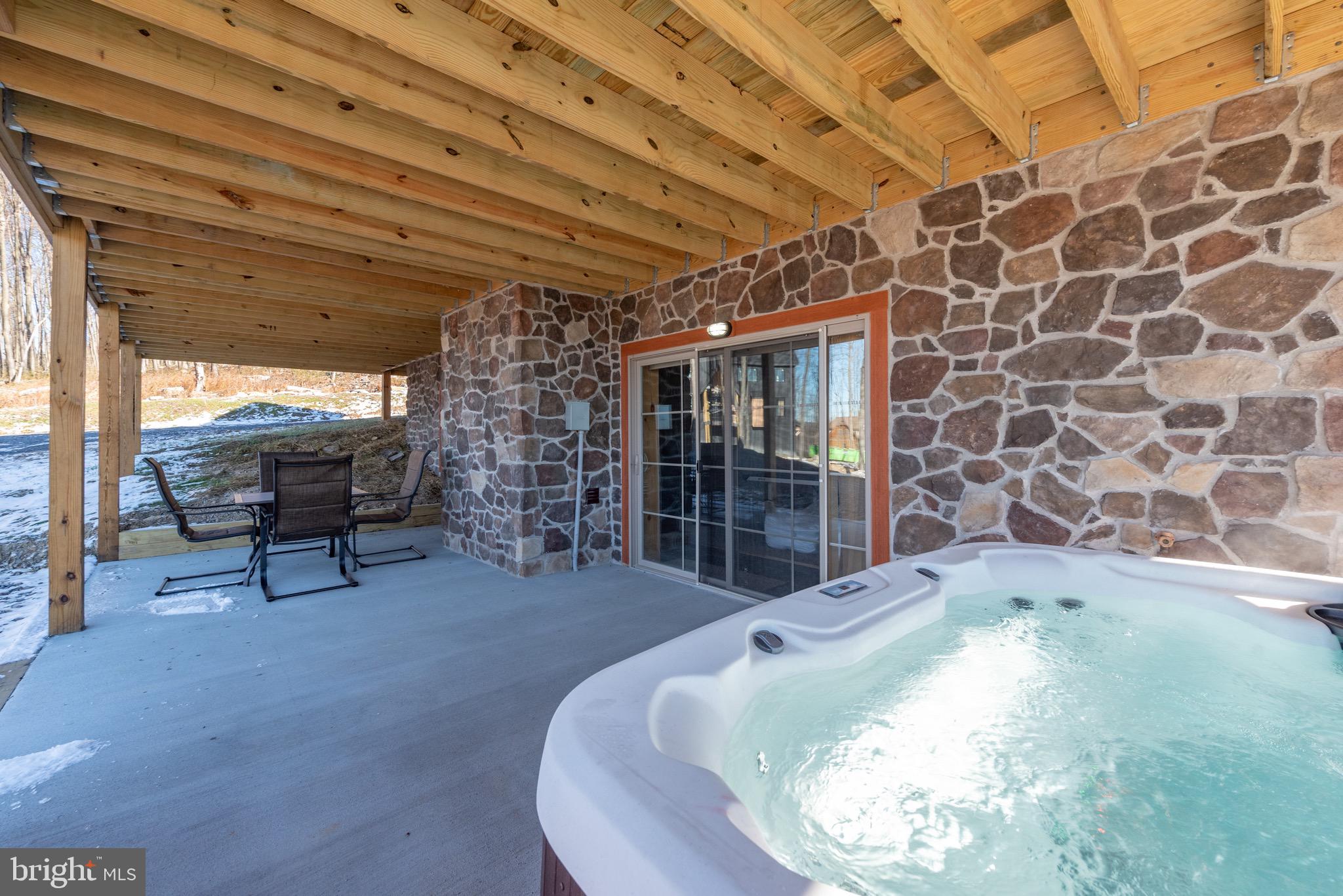 NORTH CAMP - Residential