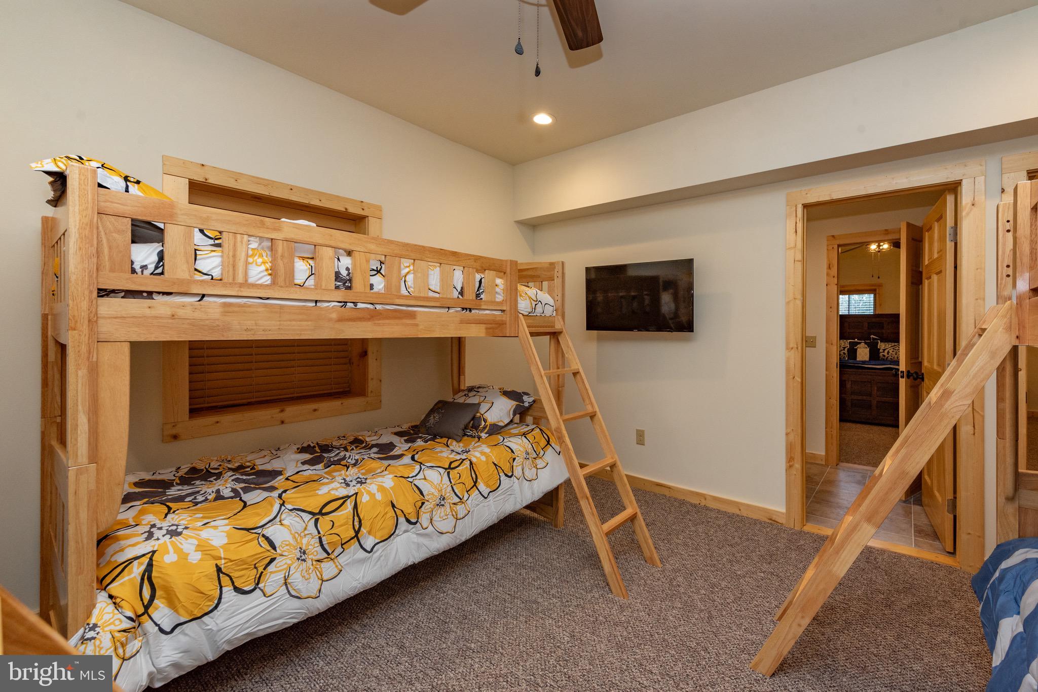 NORTH CAMP - Residential