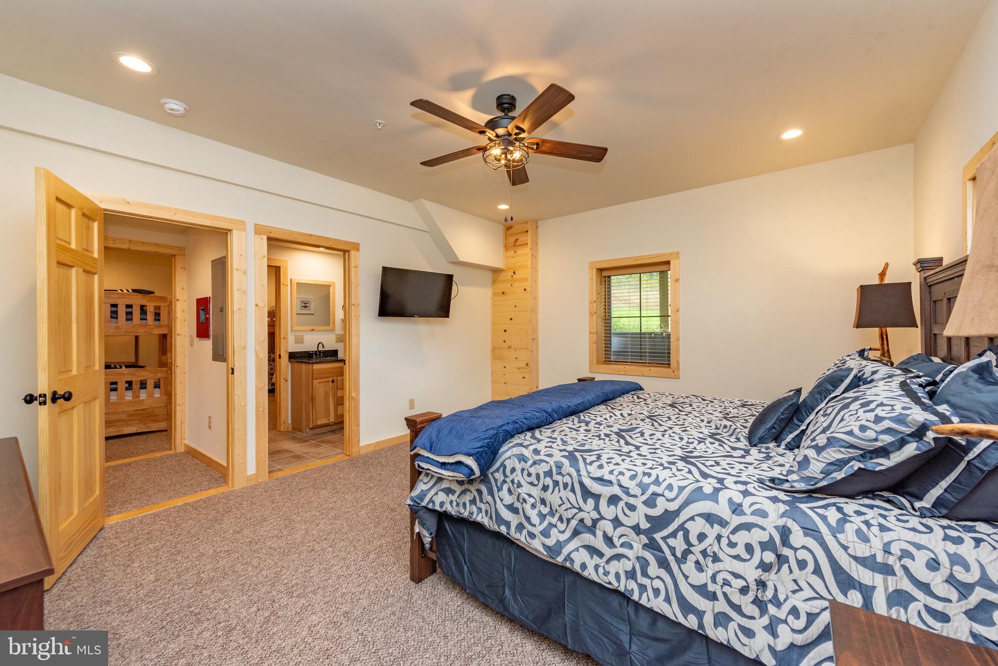 NORTH CAMP - Residential