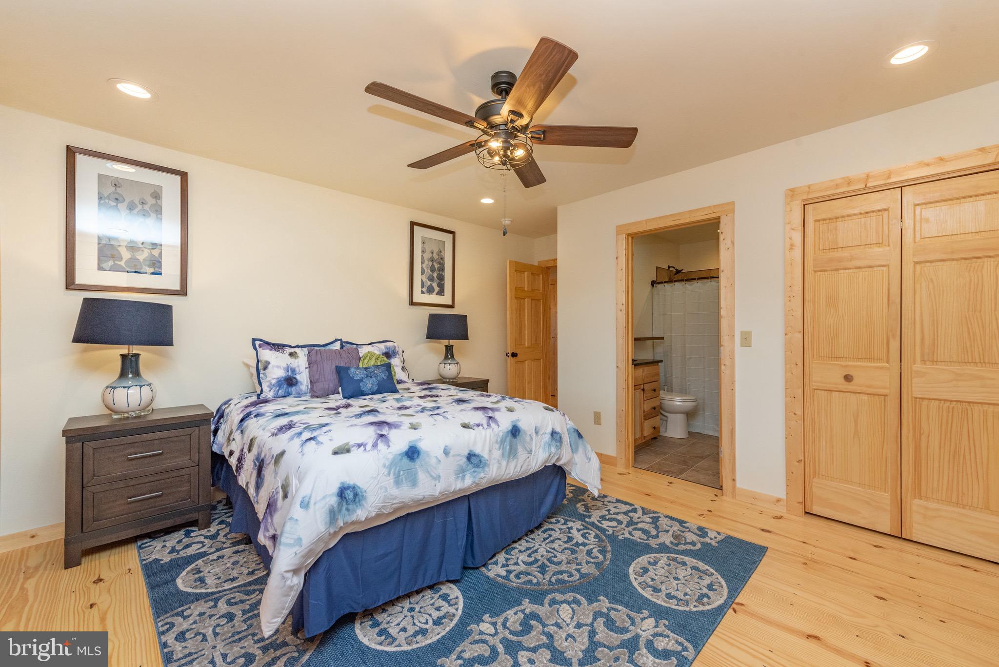 NORTH CAMP - Residential