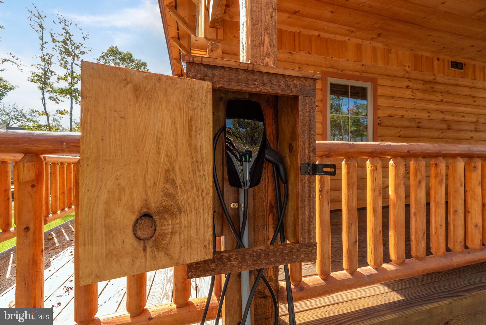 37 RIDGELINE TRAIL