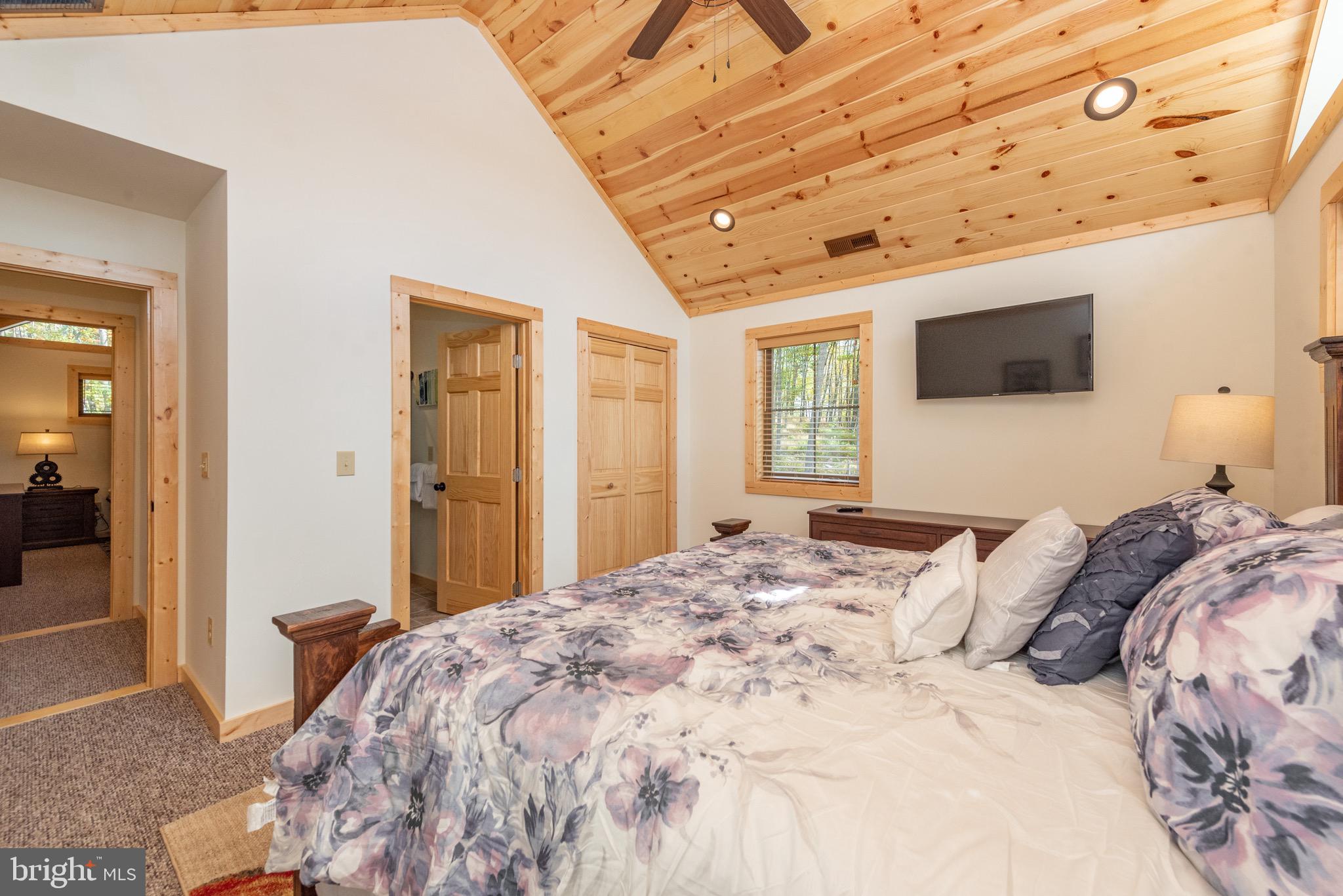 NORTH CAMP - Residential