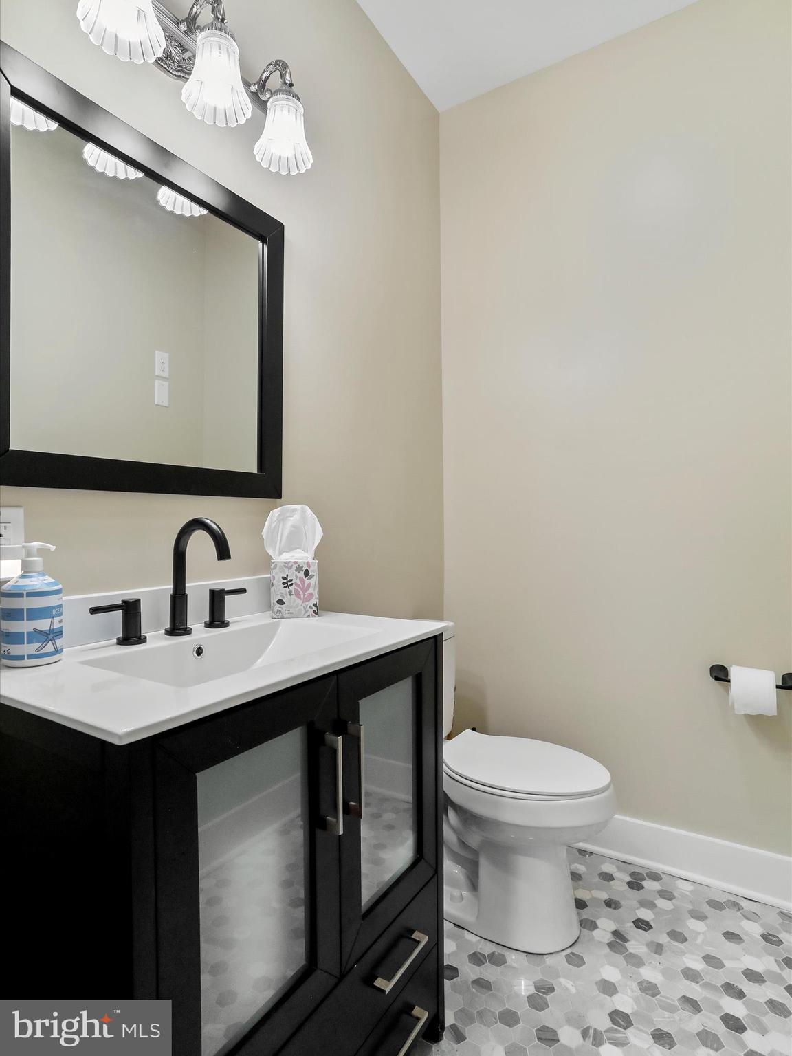 LAKEWOOD - Residential