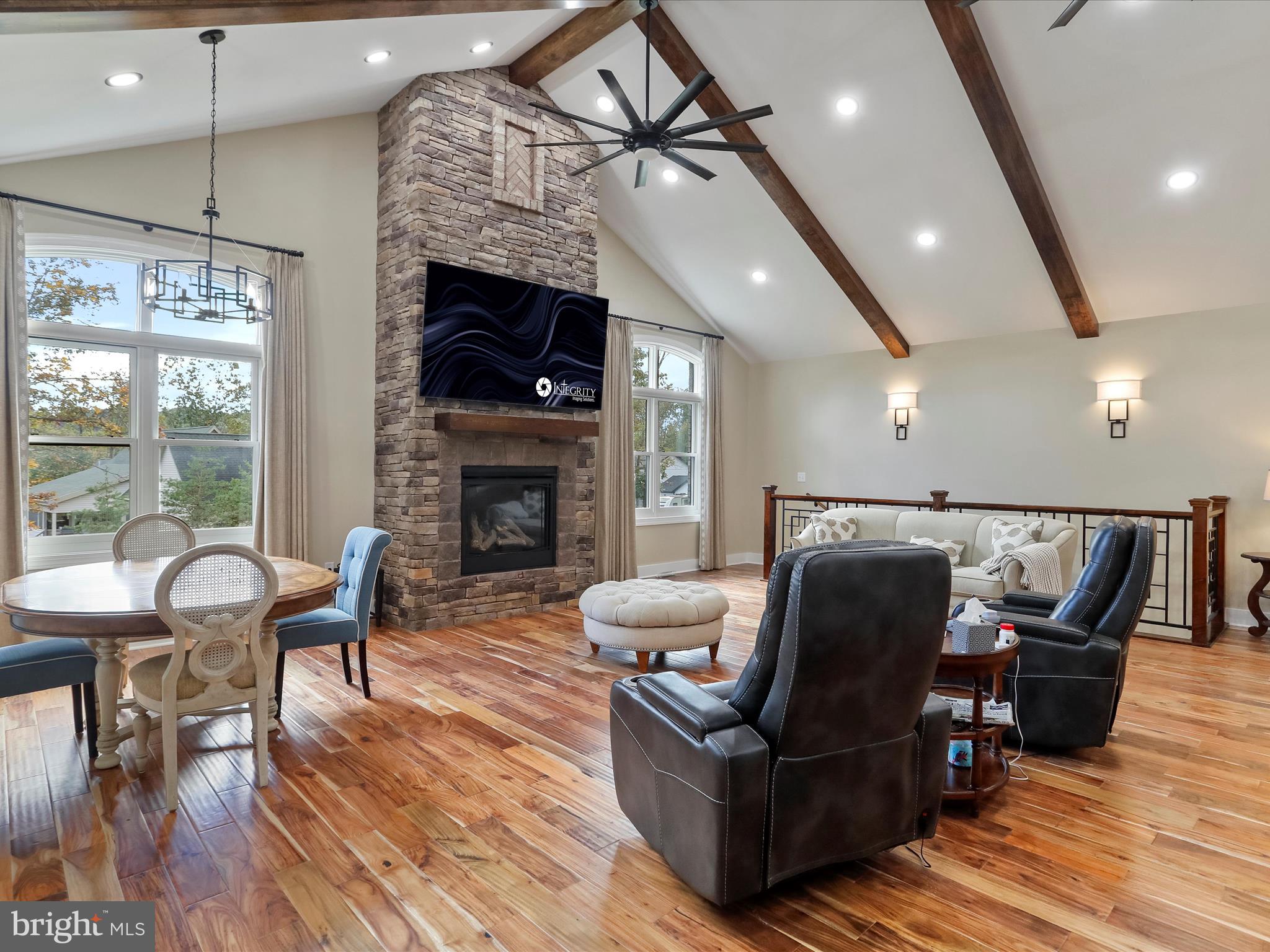 LAKEWOOD - Residential