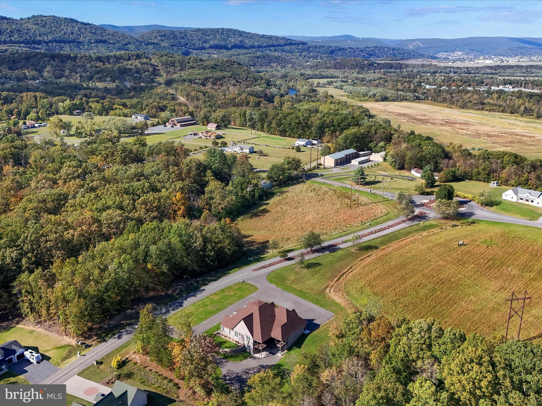 LAKEWOOD - Residential