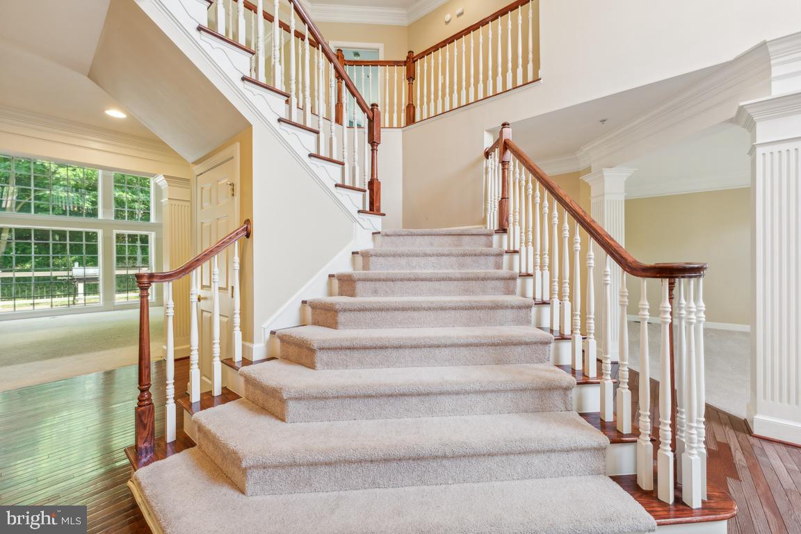 OAK CREEK - Residential