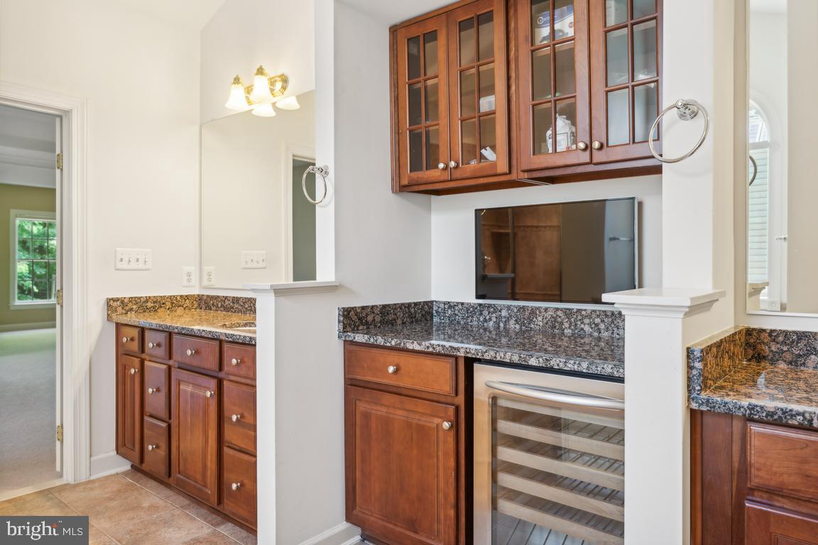 OAK CREEK - Residential