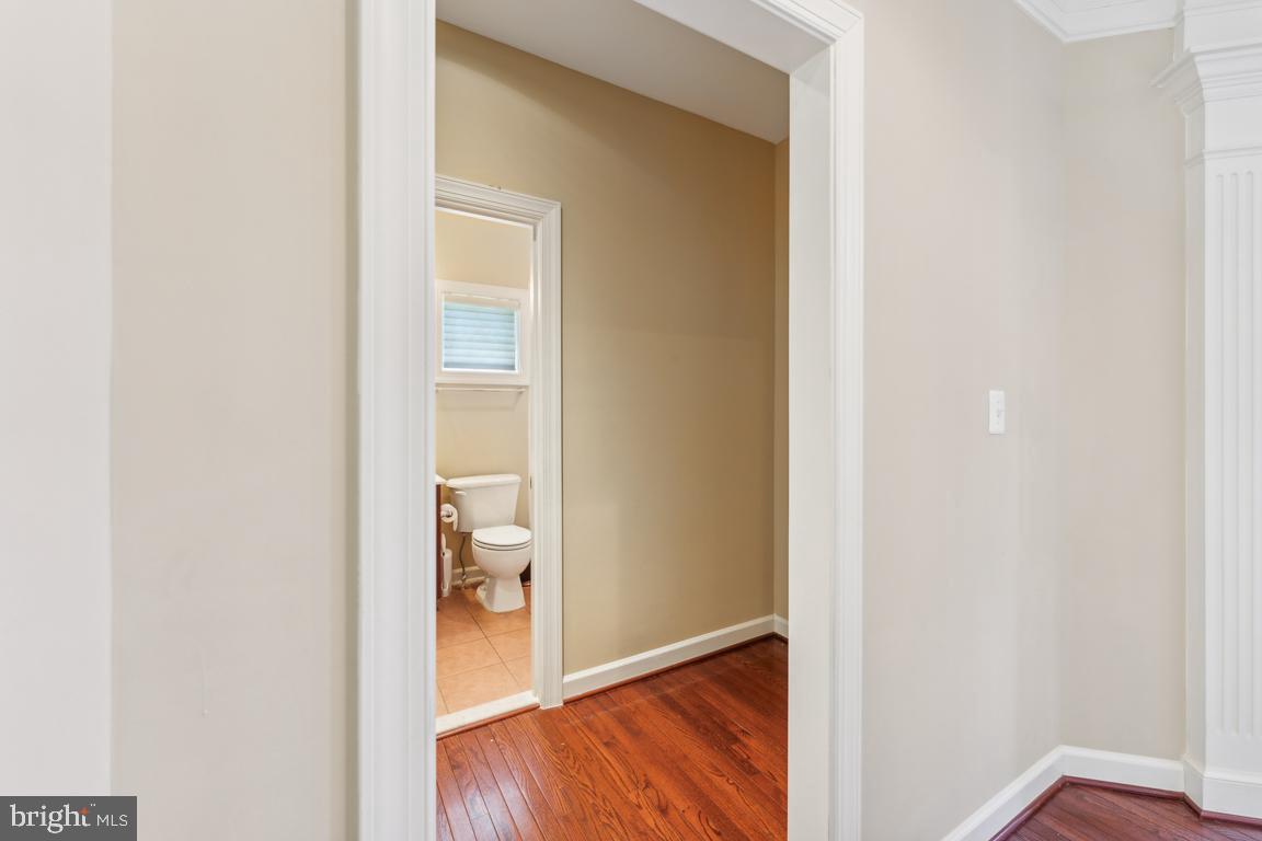 OAK CREEK - Residential