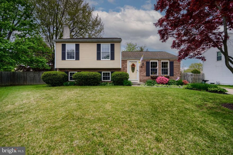 Welcome to 1285 Pearson Place! Located on a Cul De Sac  in the Quiet Riverside Community this 3 Bedroom, 2.5 Bathroom Split Level is one you do not want to miss out on! As you walk in the door you will notice an open floor plan, with the Living and Dining room flowing into the Remodeled Kitchen. The Kitchen is Spacious and boasts Stainless Steel Appliances & Granite Countertops. The Dining Room features French Doors that lead to your outside Deck, Large Fenced in Backyard, and Storage Shed that has Electric ran to it. Located on the Upper Level is your Primary Bedroom with En Suite Bathroom, Two additional Bedrooms, and Full Bathroom. The Lower Level has additional Living Space, an Office, a 1/2 Bathroom, and Unfinished Storage Space. Additional Updates include Washer (2020), Dryer (2022), Water Heater (2017), HVAC (2021) & Hardwood Floors. There is a Community Center that can be rented out for parties and also offers Swim Club Membership for yearly fee. This home is located close to i95 for easy Commutes and a varierty of Restaurants & Shopping. Book your showing today!