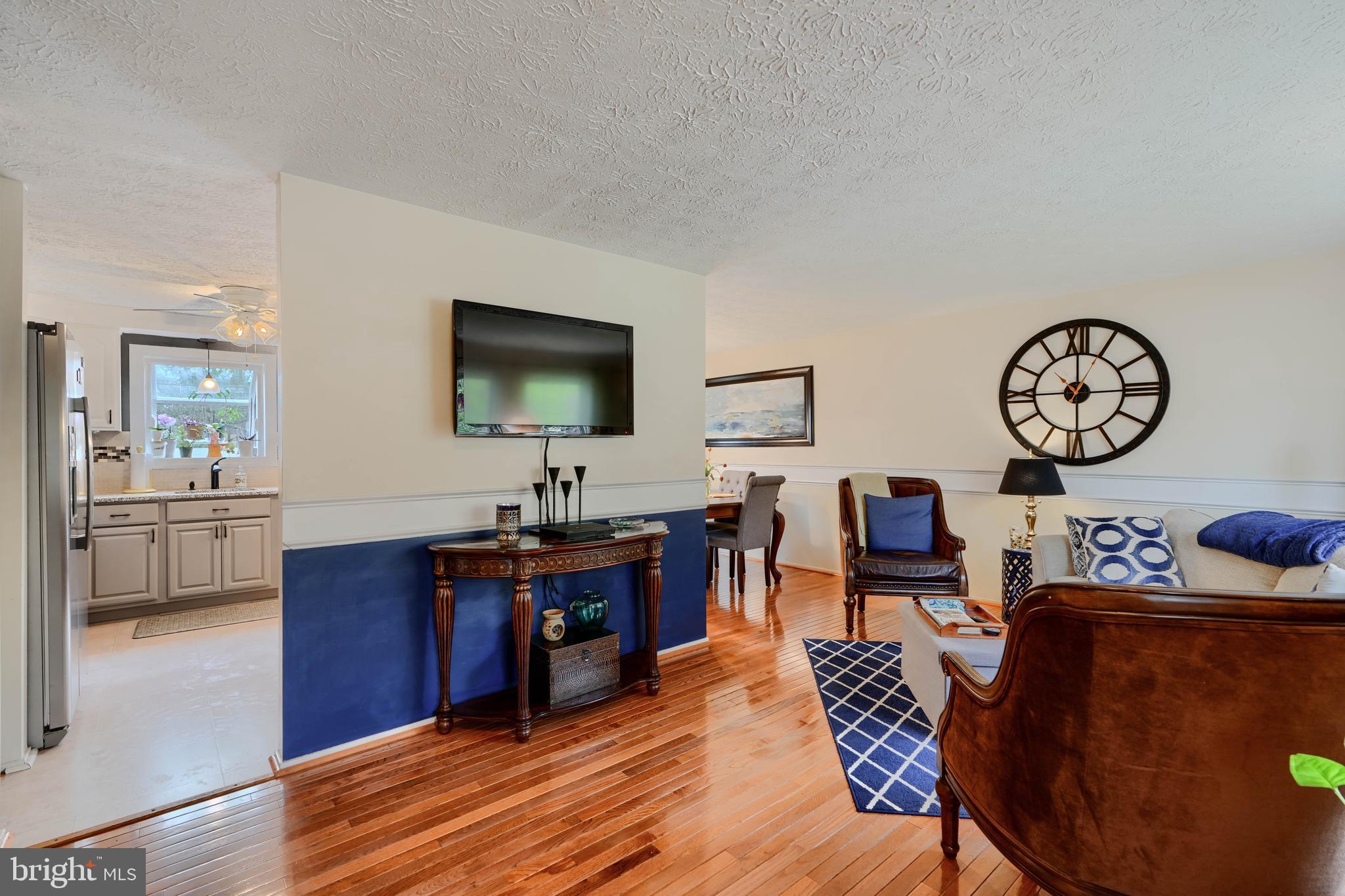 RIVERSIDE - Residential