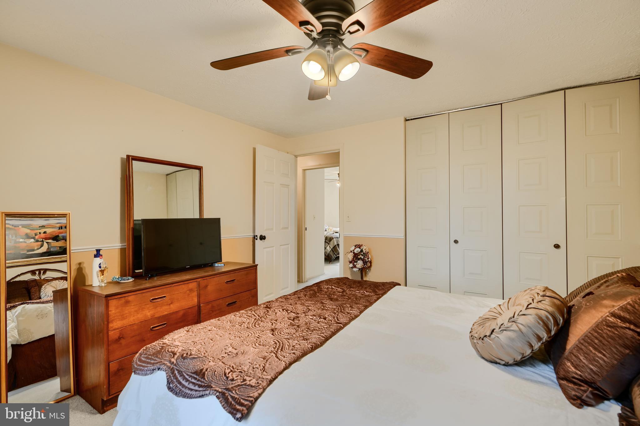 RIVERSIDE - Residential