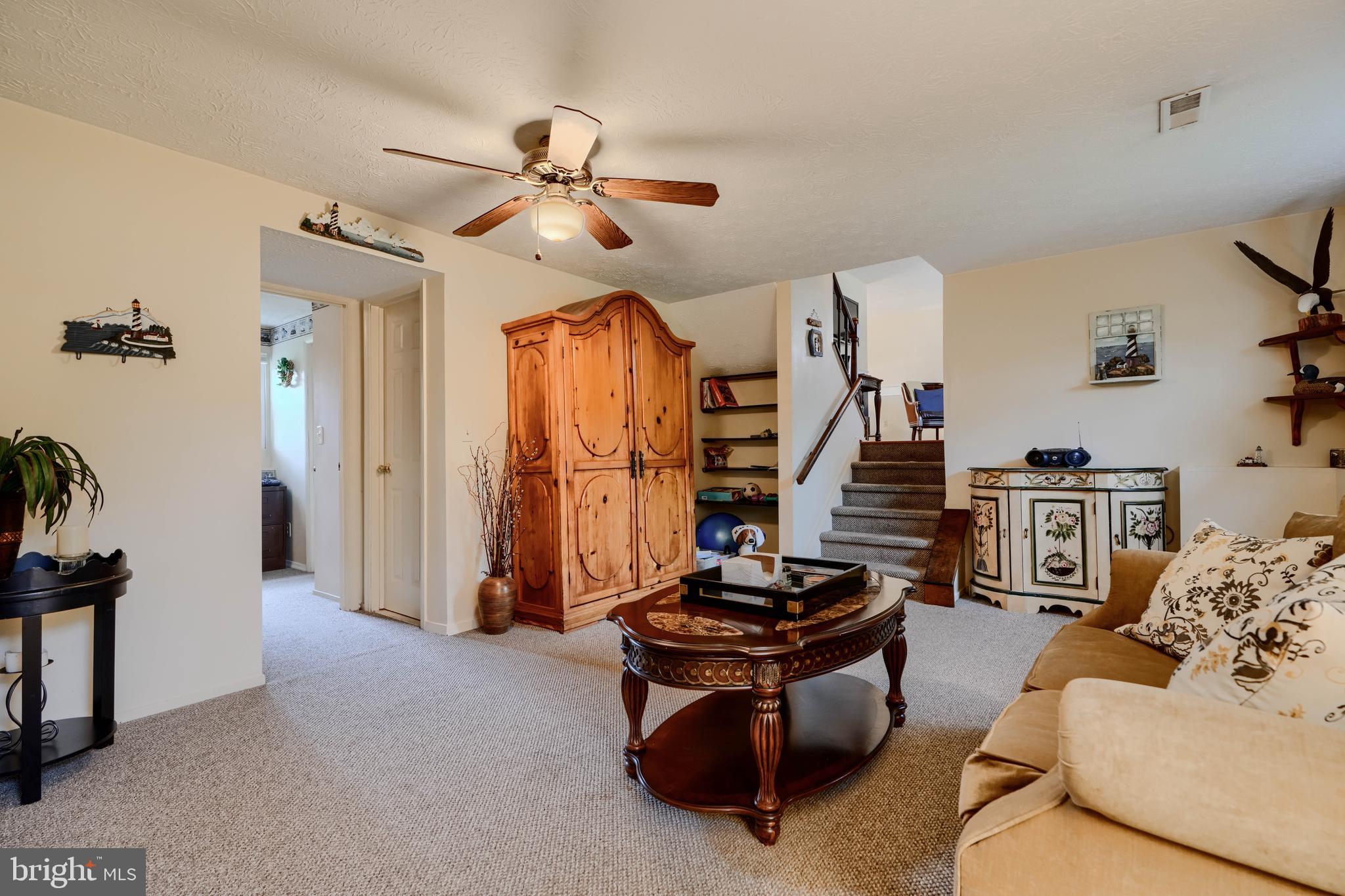 RIVERSIDE - Residential