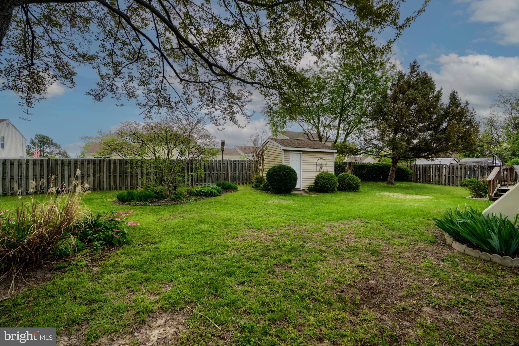 RIVERSIDE - Residential