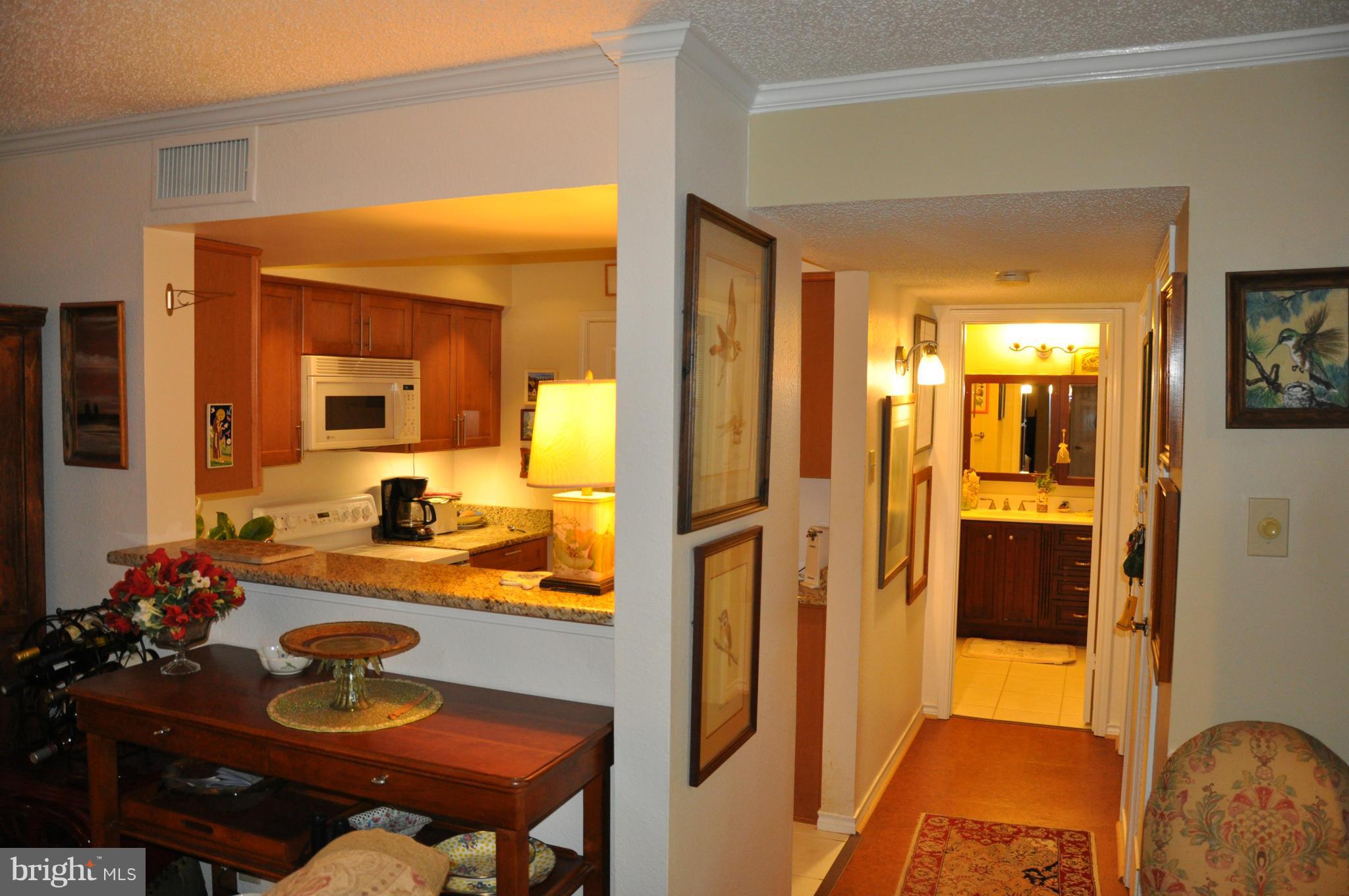 FOUNTAINS AT MCLEAN - Residential