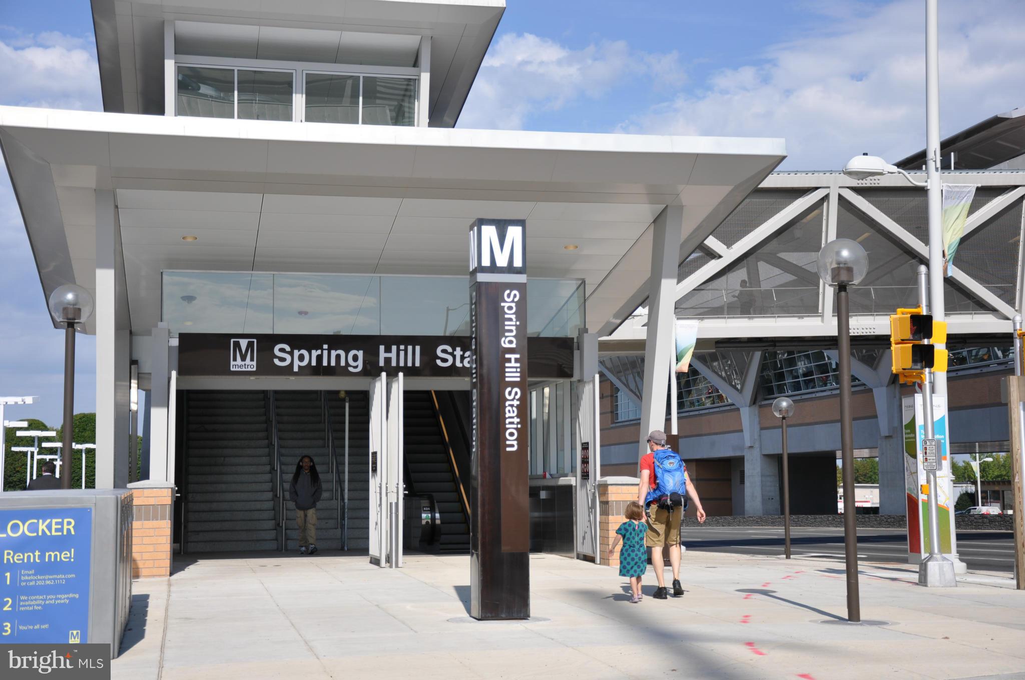 FOUNTAINS AT MCLEAN - Residential