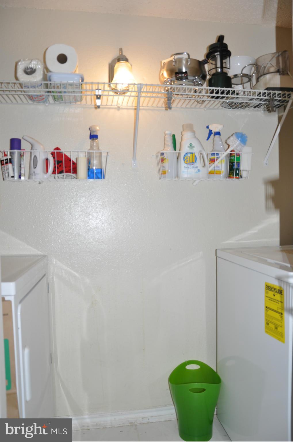 FOUNTAINS AT MCLEAN - Residential