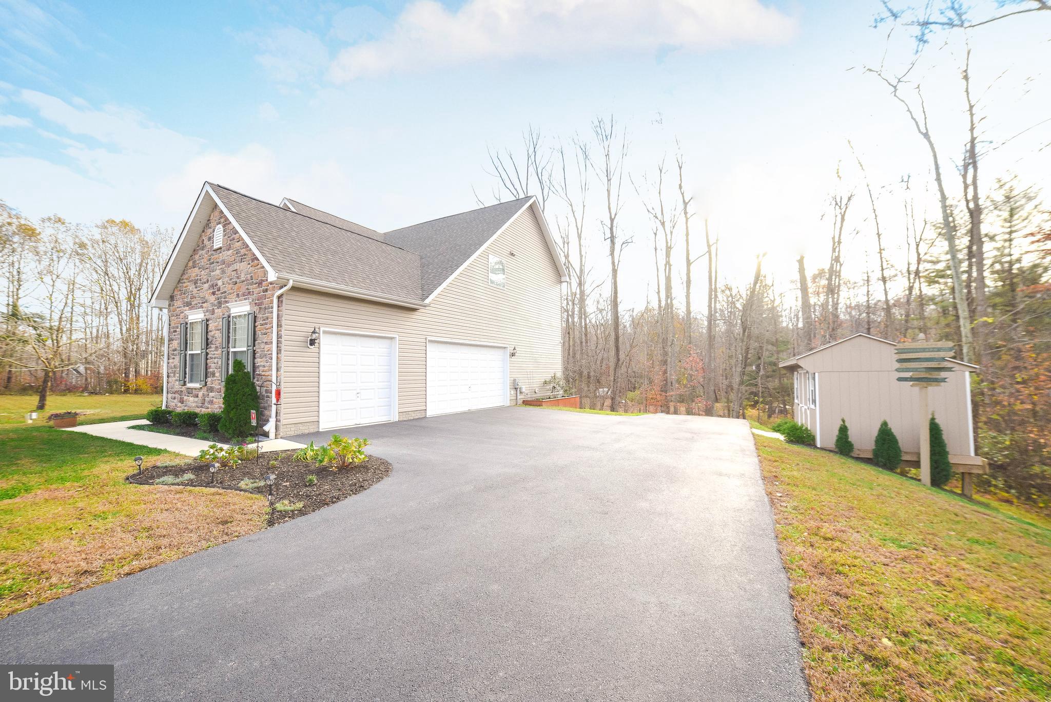 GALLAHANS CHOICE - Residential