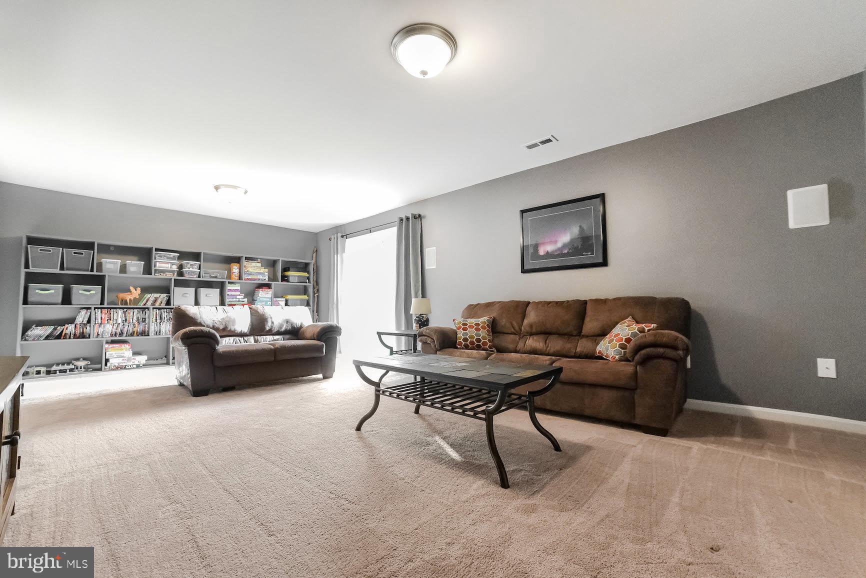 GALLAHANS CHOICE - Residential