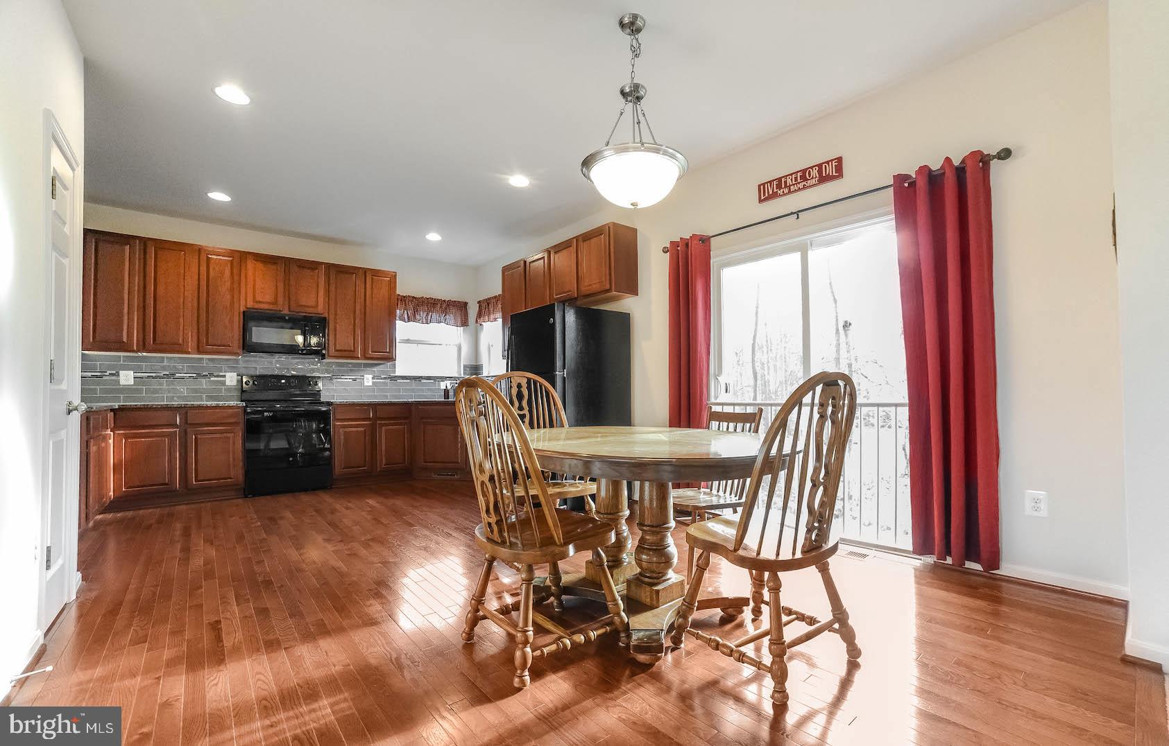 GALLAHANS CHOICE - Residential